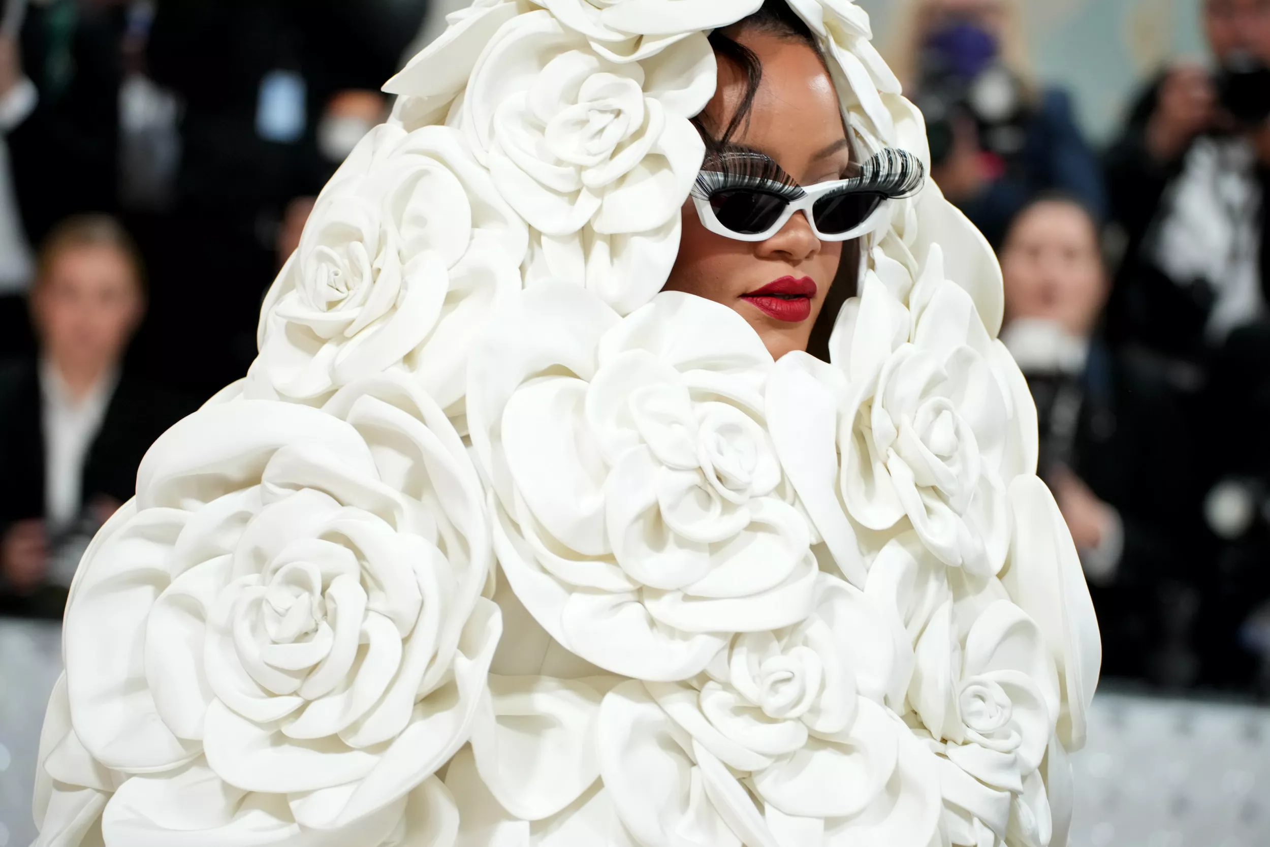 Rihanna's Met Gala Look Slammed—'Buttercream Icing' - Vimarsana News