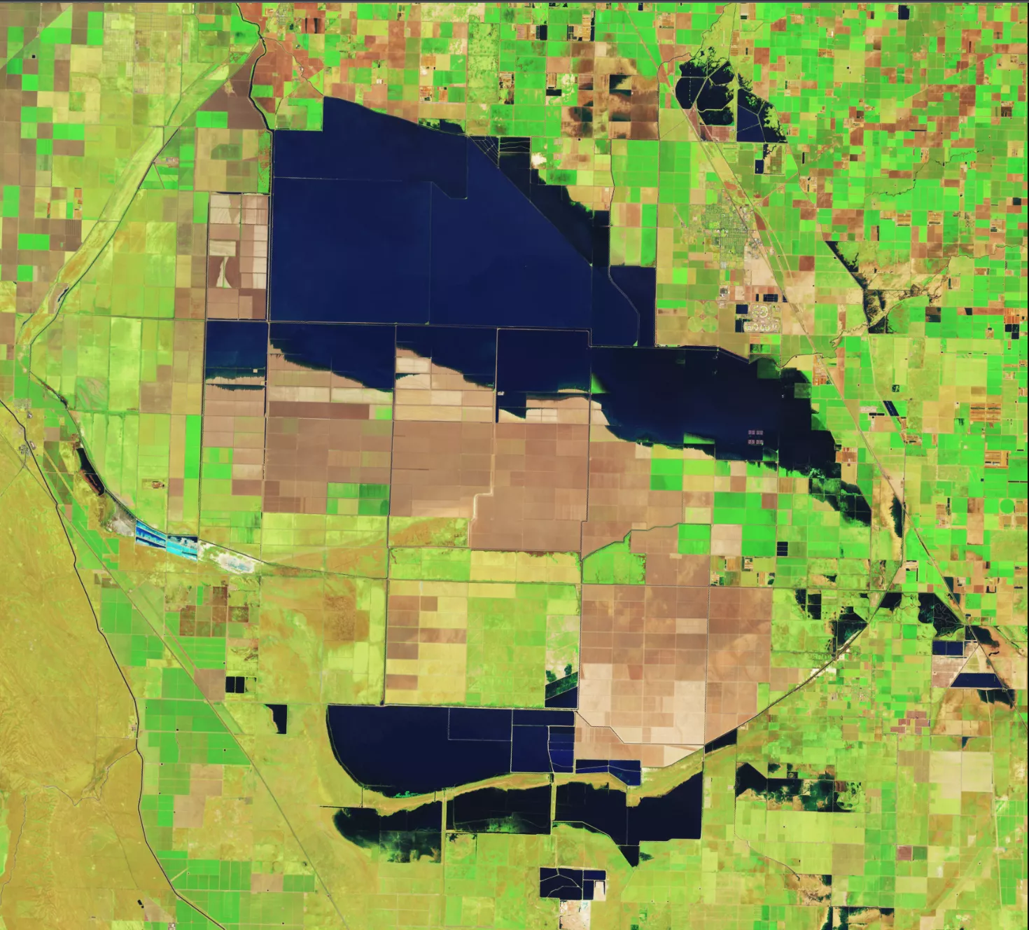 Tulare Lake Flooding Due to Snowpack Melt Seen From Space - Vimarsana News