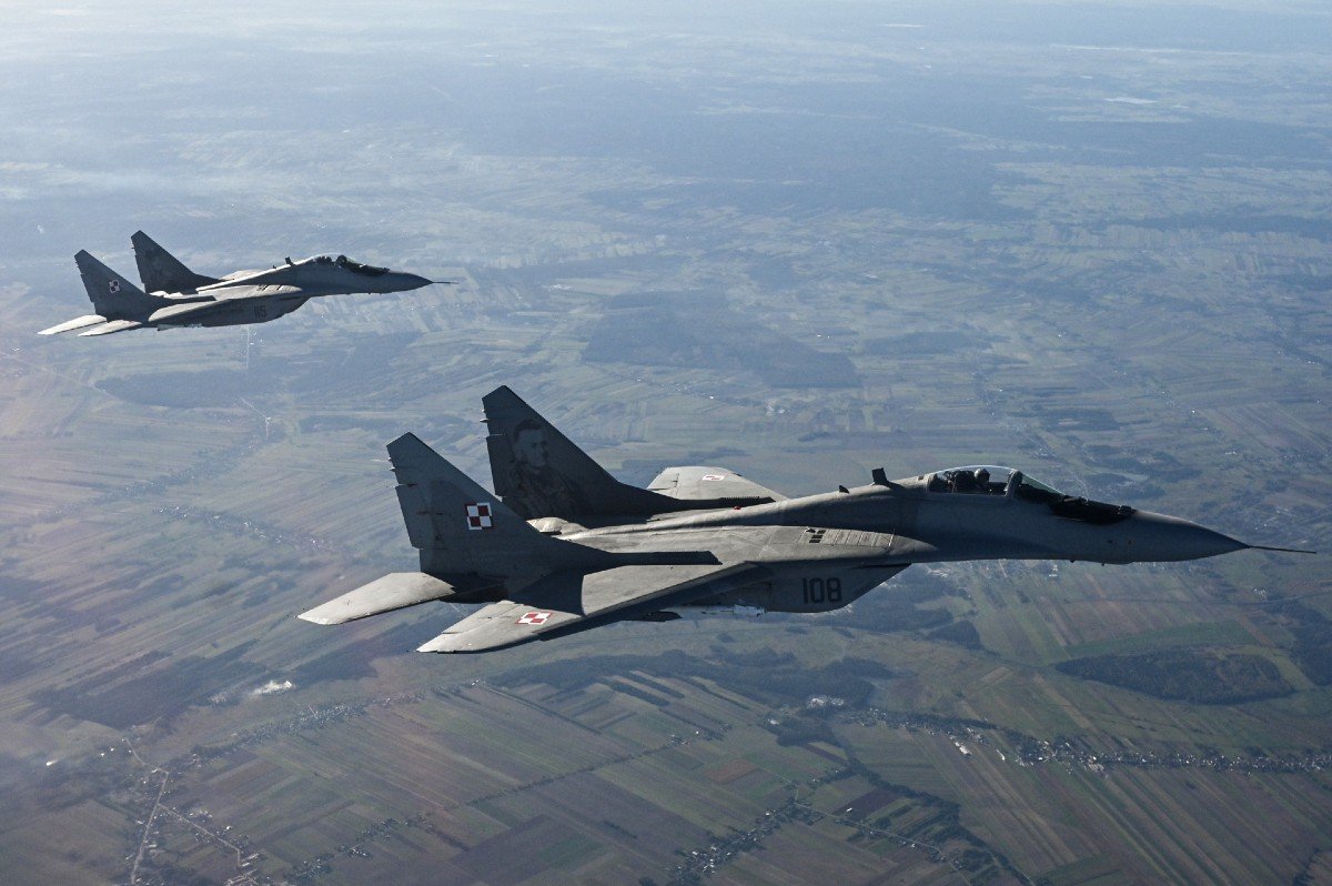 Mikoyan MIG-29 fighter jets