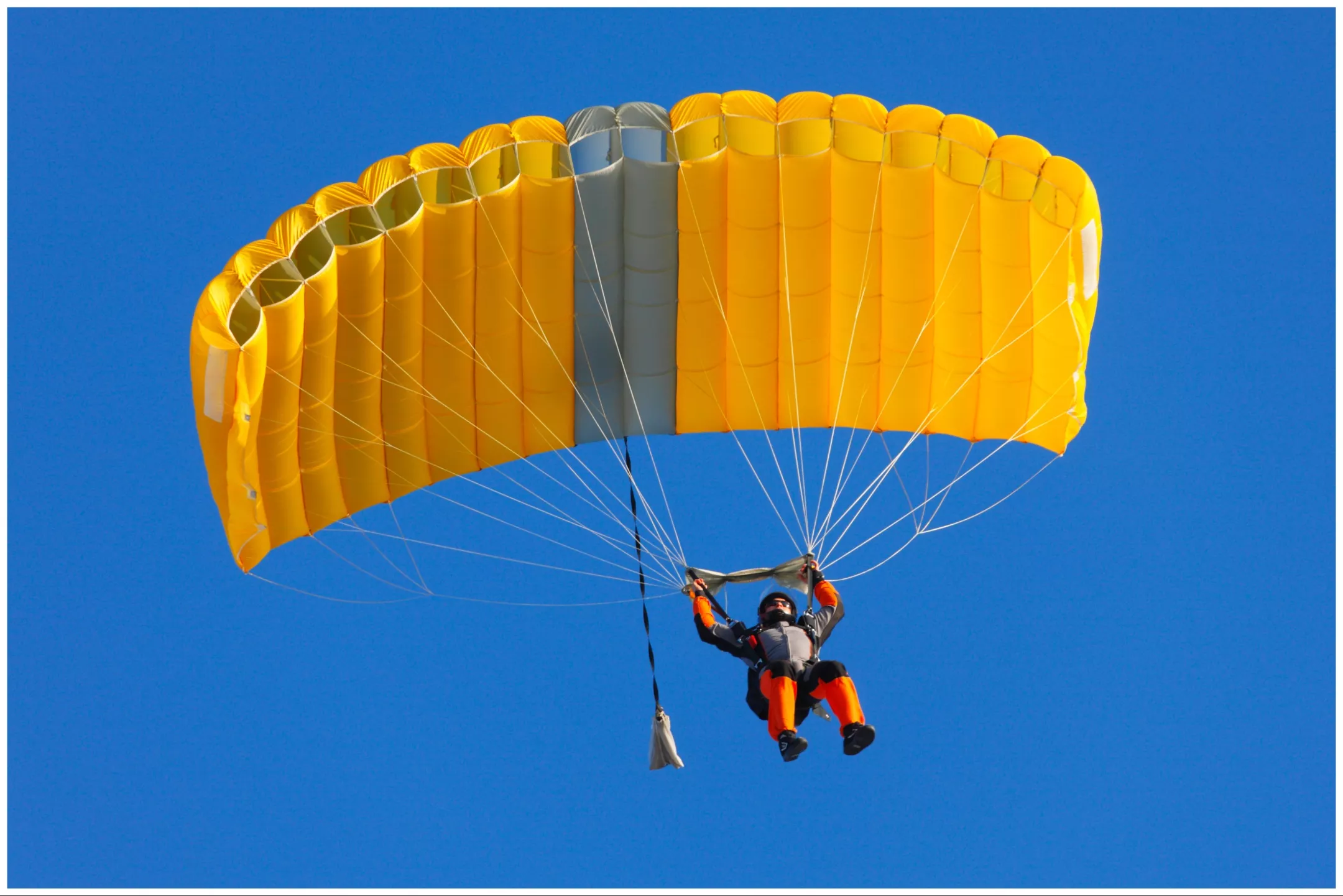 Skydiver With More Than 700 Jumps Plunges to Death in New Jersey - Vimarsana News