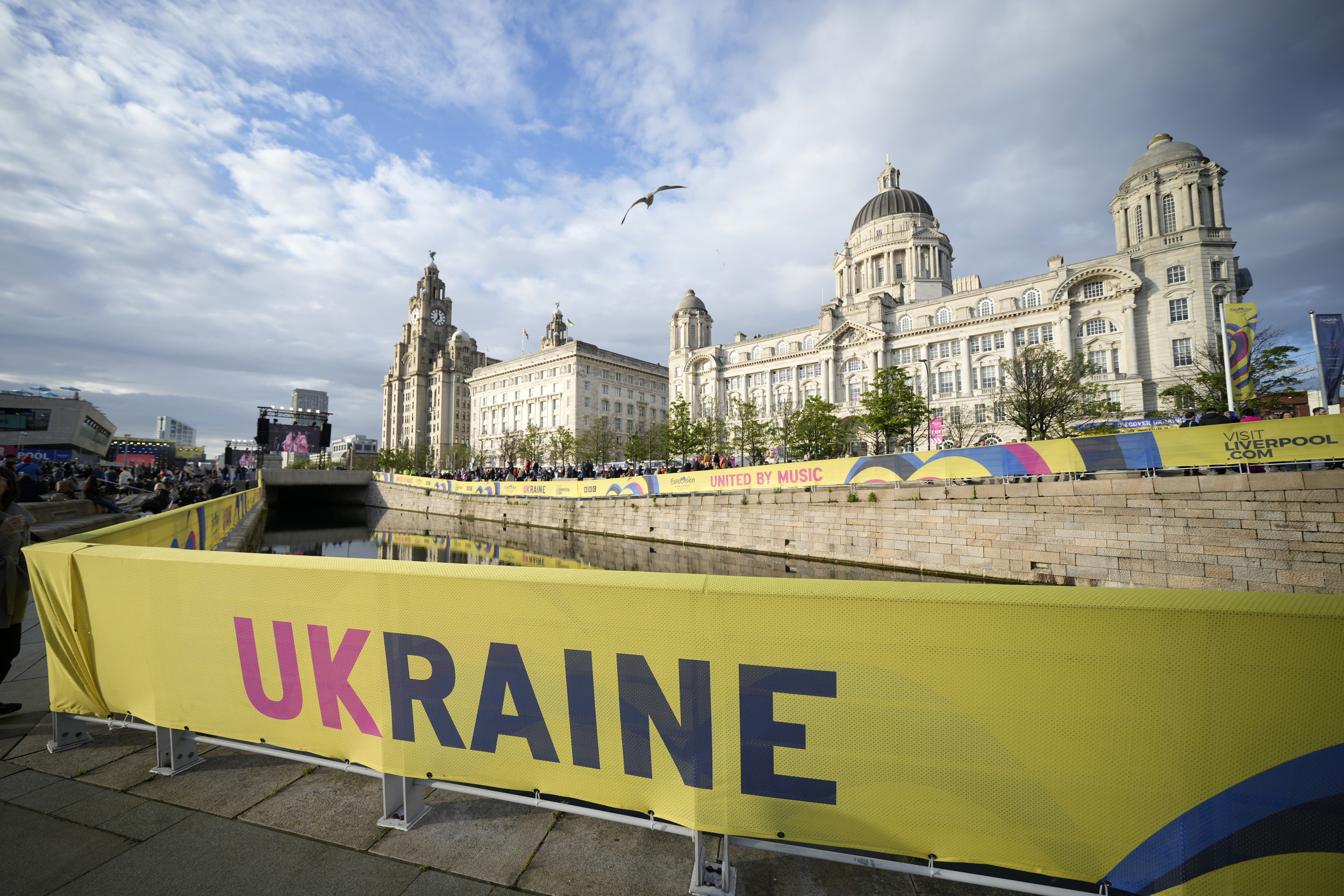 Eurovision Overshadowed by Zelensky Drama, Travel Chaos Ahead of Final