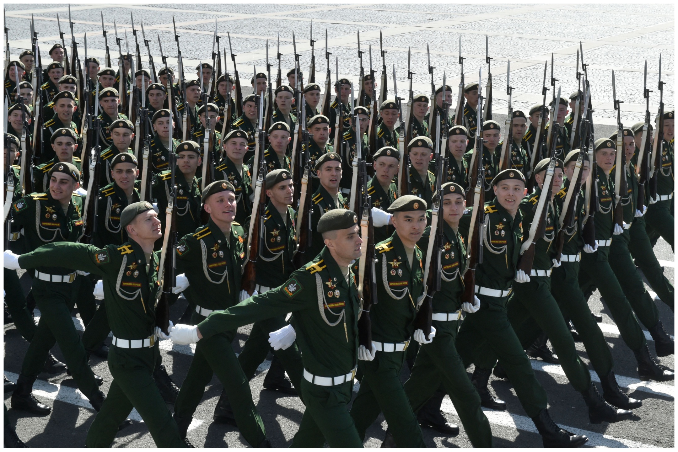 Russia Announces Deaths of Two Colonels in Bakhmut