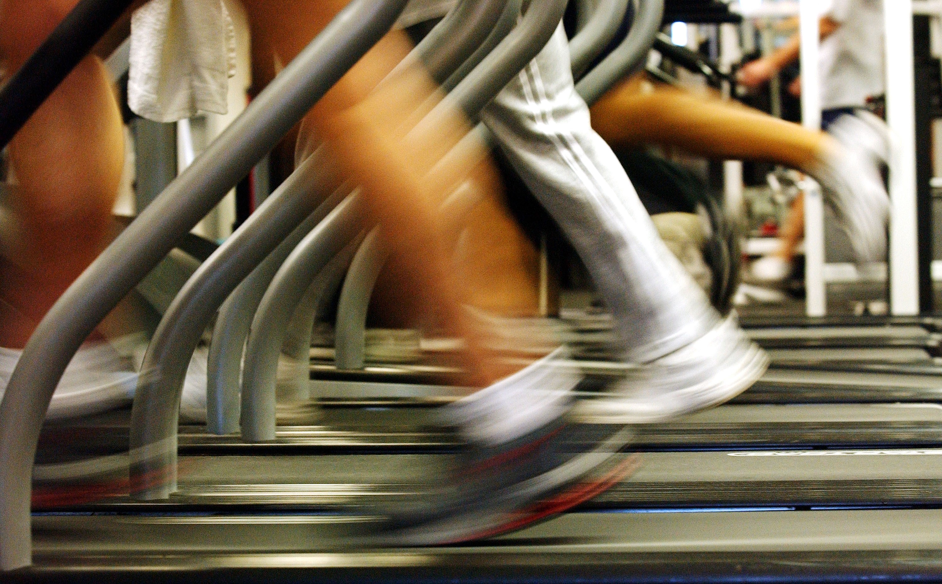 Gym-Goers Pause Workouts To Take Down Would-Be Robber
