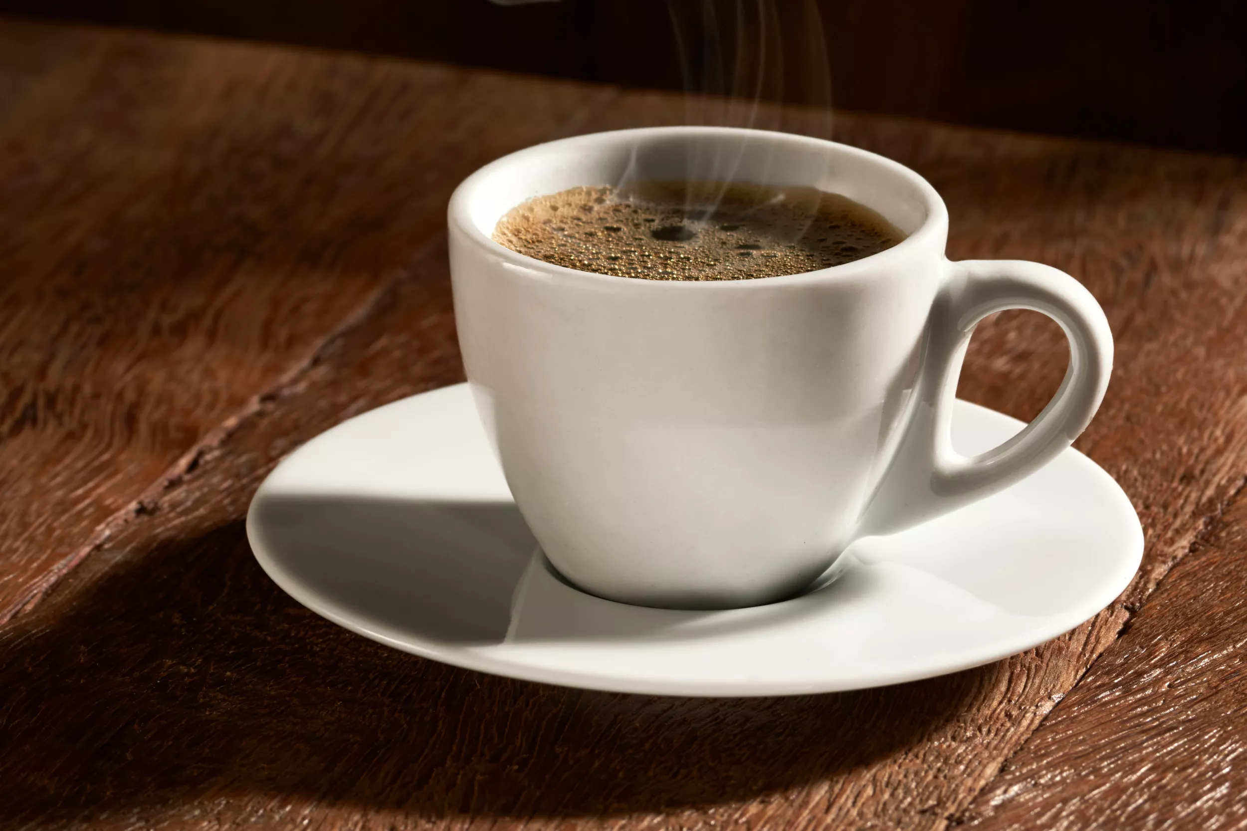 Here's How Coffee Affects Your Brain Before Bed - Vimarsana News