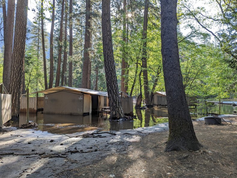 Yosemite flooding