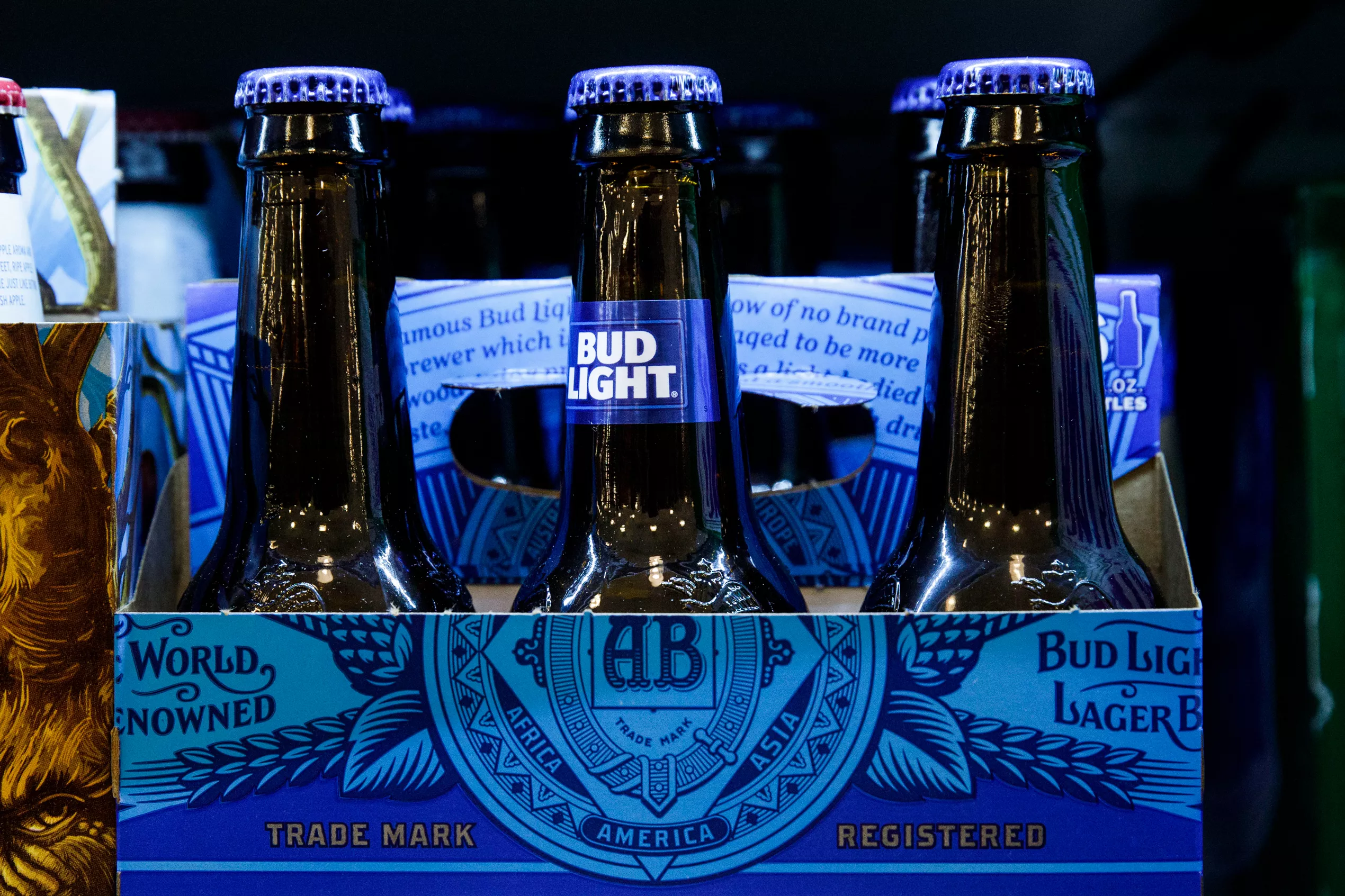 Bud Light Is Giving Beer Away for Free - Vimarsana News