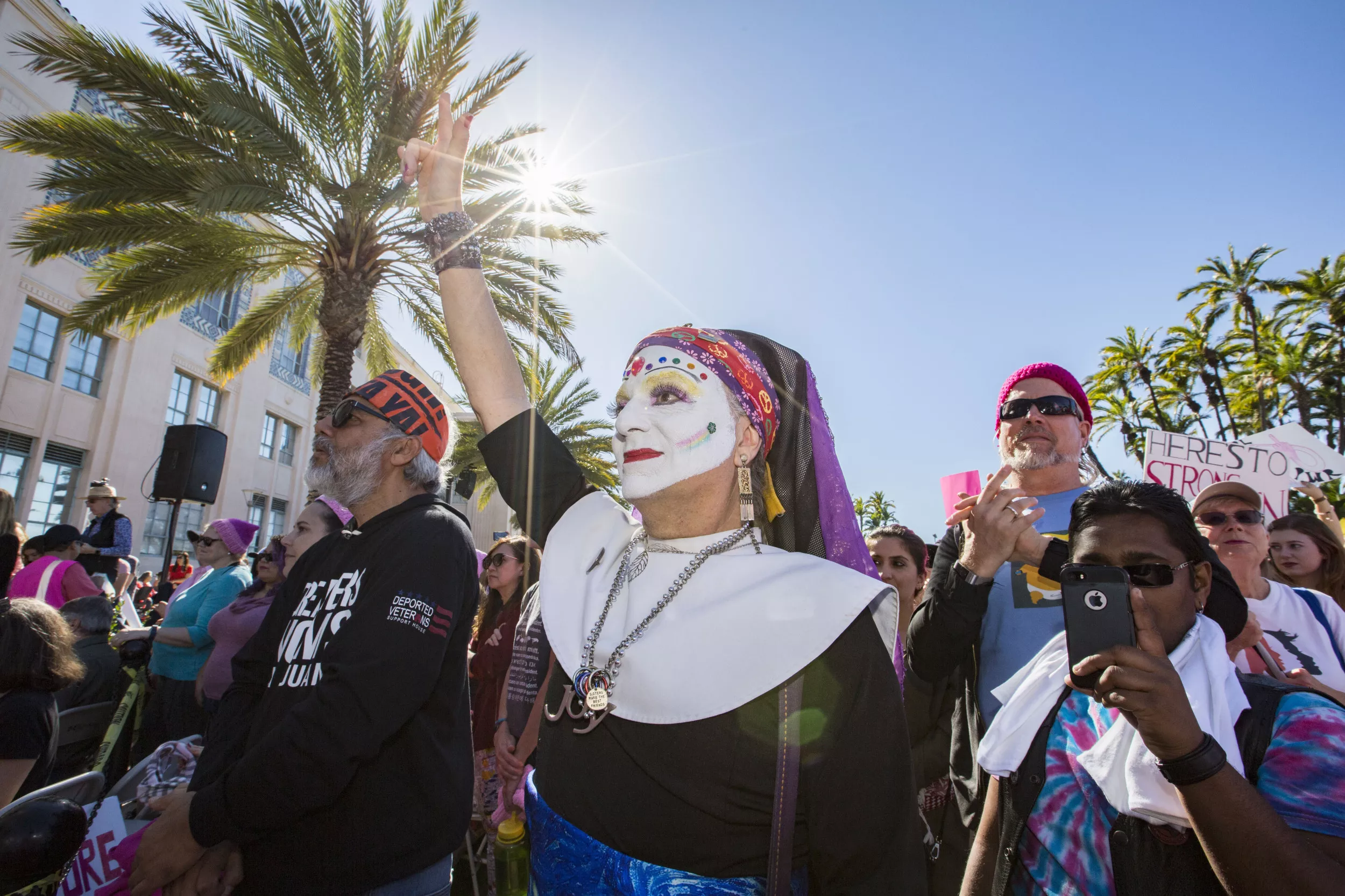 LA Dodgers Face LGBTQ+ Storm After Banning Drag Group - Vimarsana News