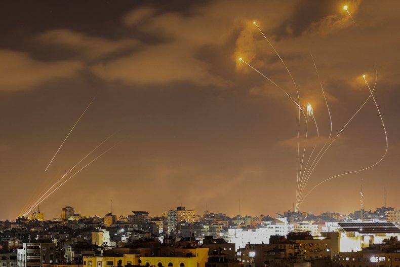 Palestinian, rockets, versus, Israel, Iron, Dome, system