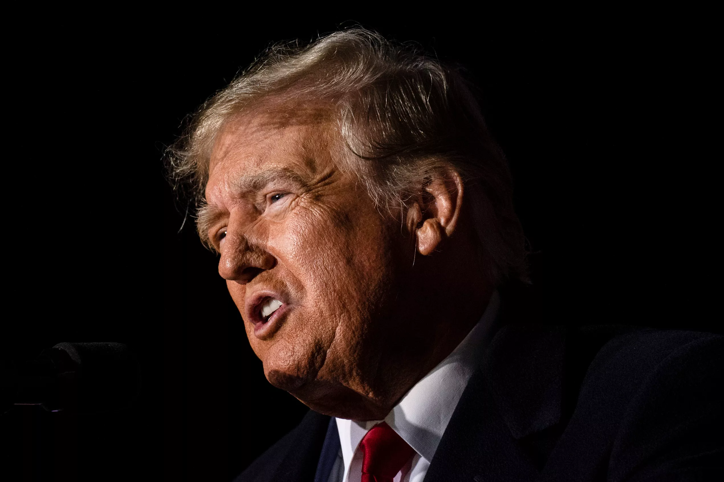 Trump Issues Three-Sentence Response After Court Hearing - Vimarsana News