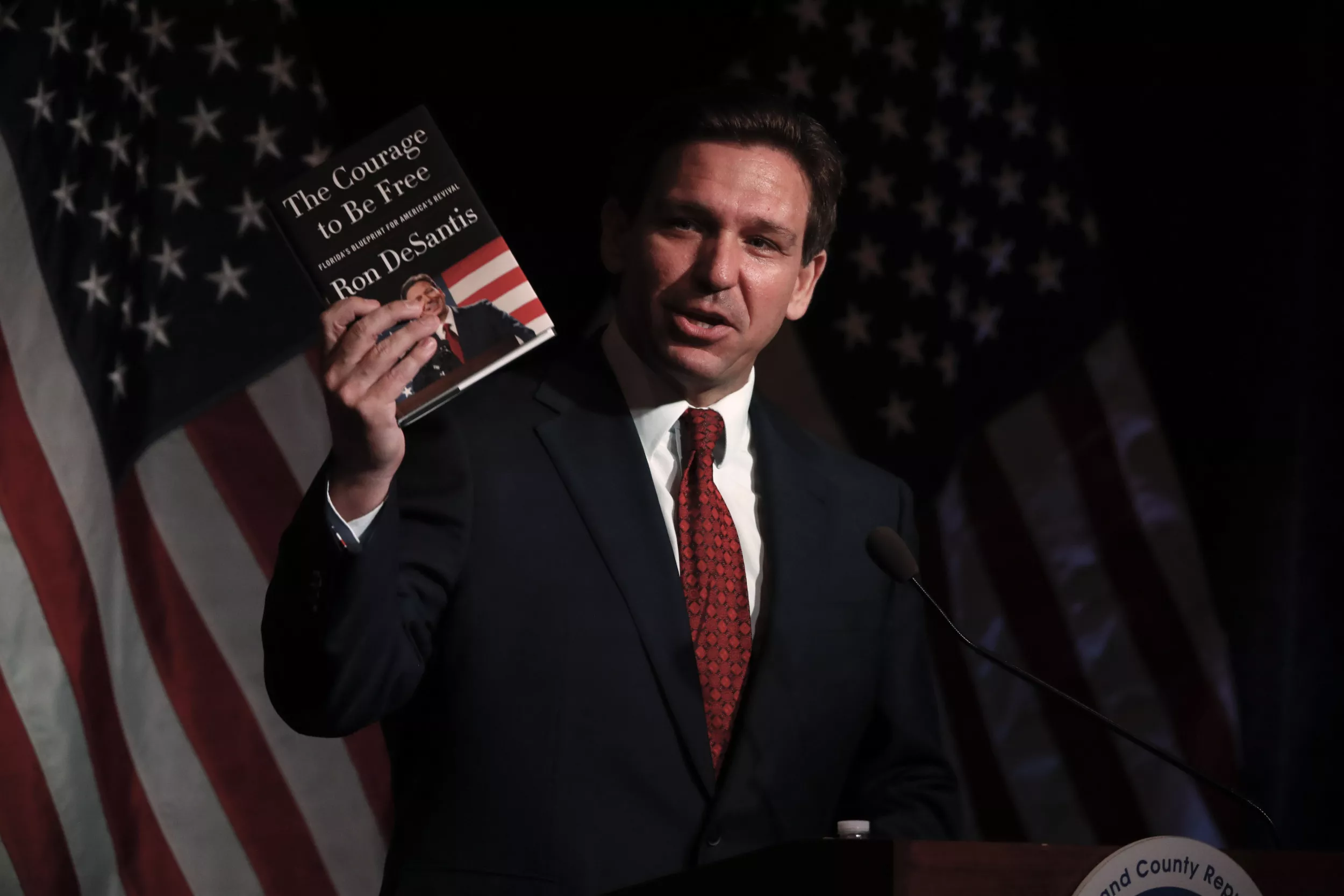 I Teach in Ron DeSantis' Florida—Parents Don't Read the Books They Ban - Vimarsana News