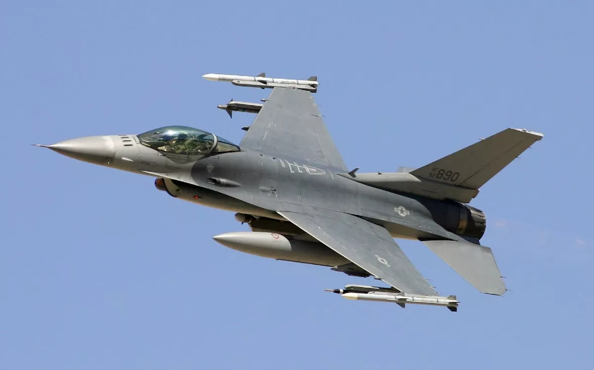 Ukraine Puts Number on F-16s After German Leopard Tank Success - Vimarsana News
