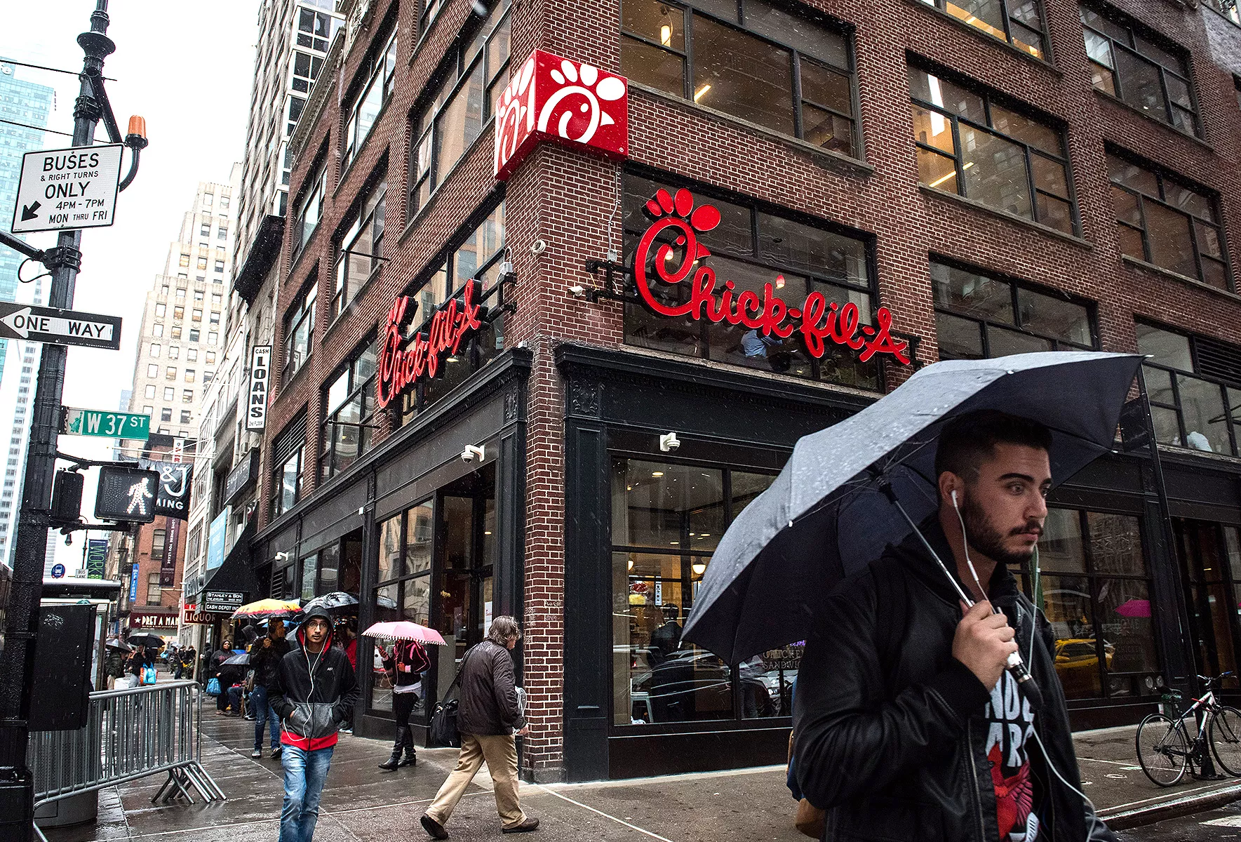Chick-fil-A Faces a Conservative Revolt - Vimarsana News