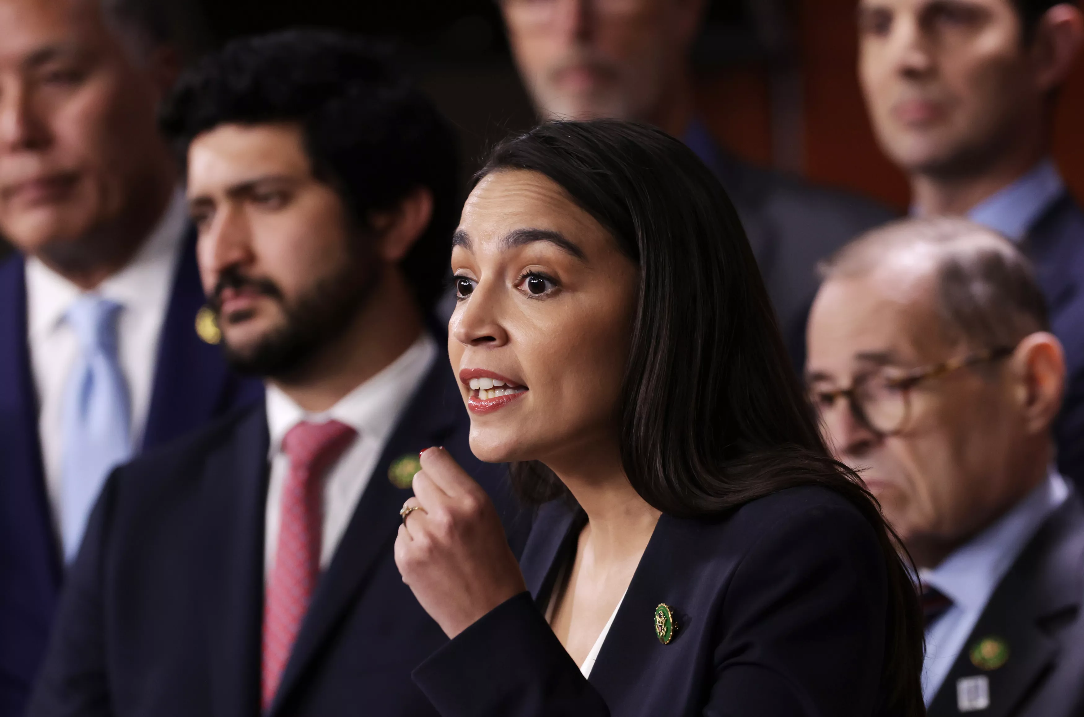 Alexandria Ocasio-Cortez Addresses Parody Account Wreaking Havoc on Twitter - Vimarsana News