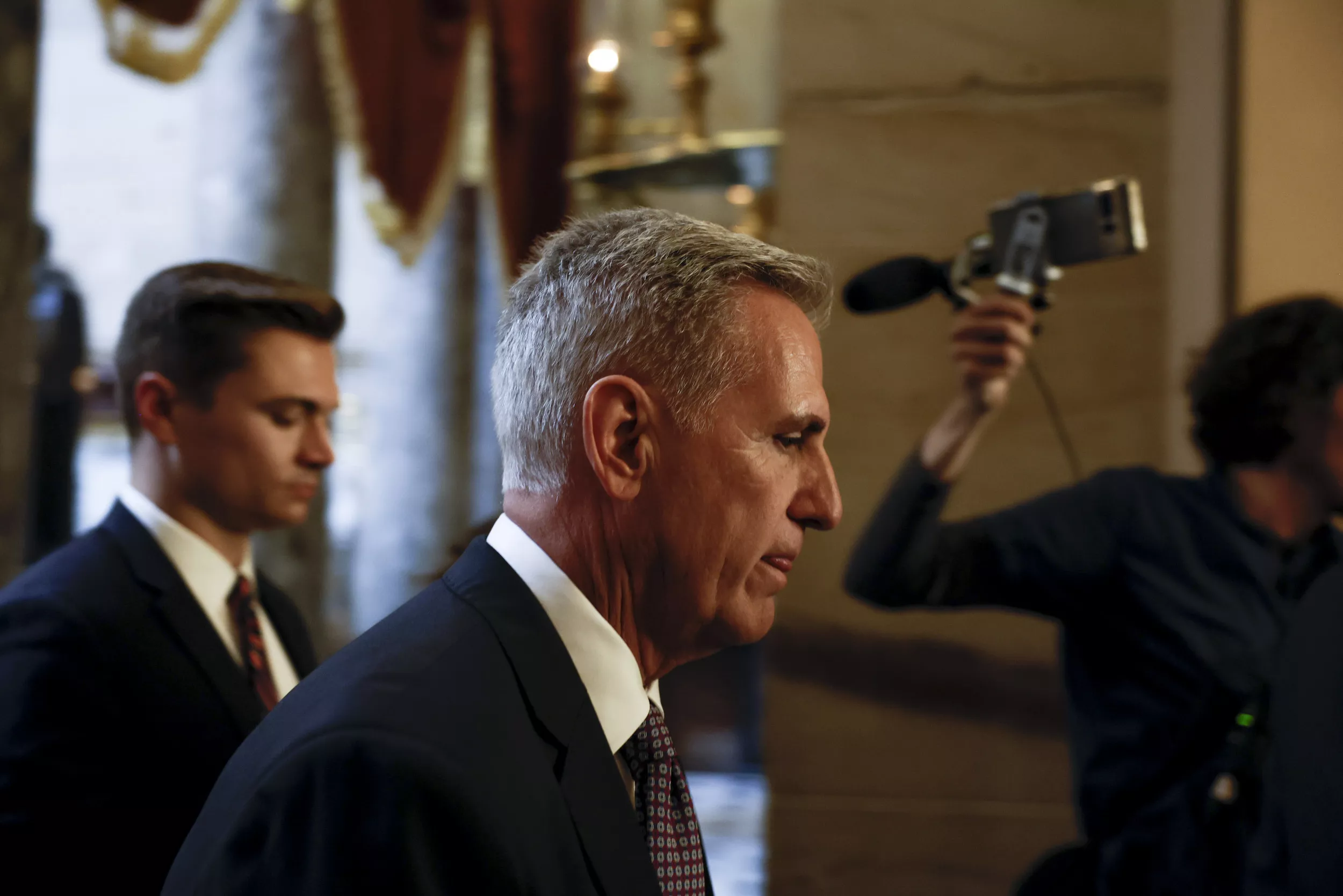 McCarthy Mocked for Needing Democrats to Pass Debt Ceiling Deal - Vimarsana News