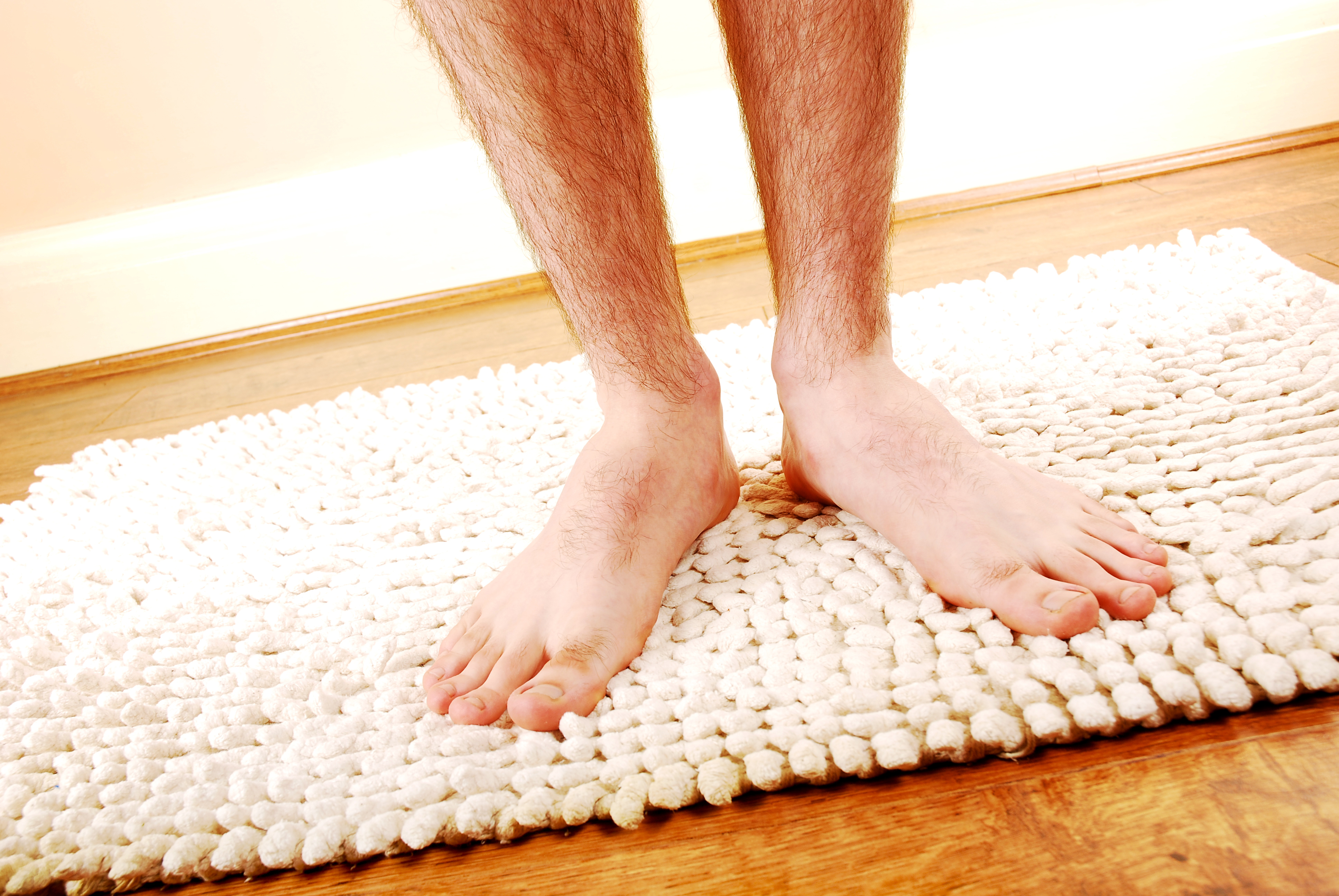 Expert's Guide to Washing Bathroom Rugs Safely
