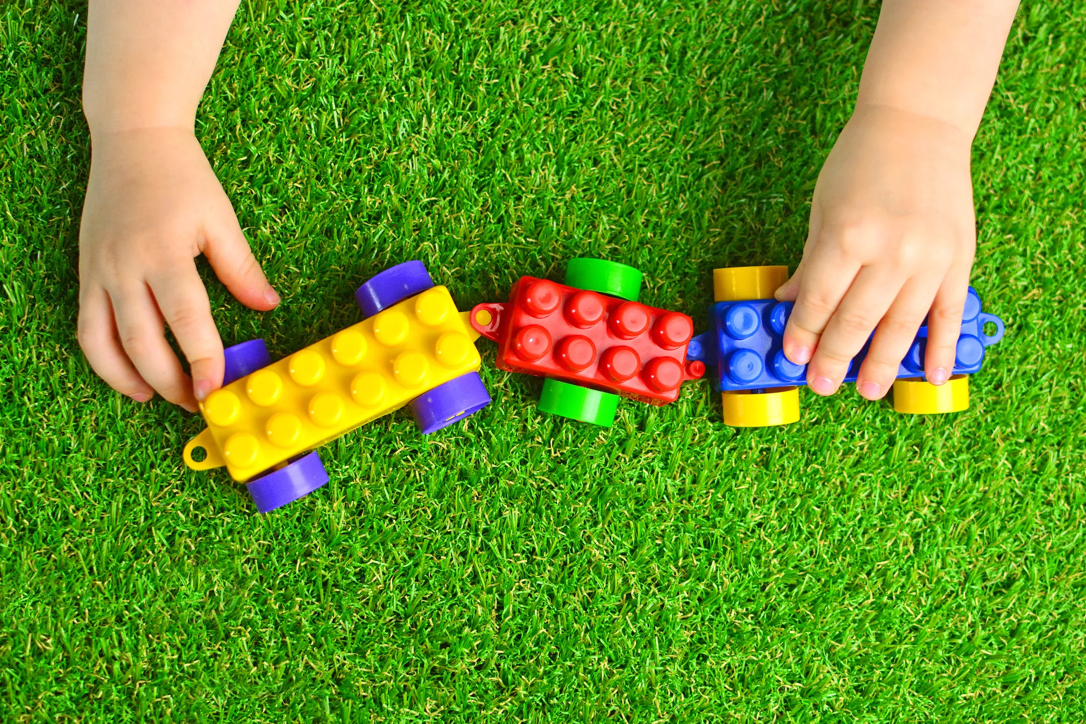 Your Kids Might Be Playing on Toxic Chemicals - Vimarsana News