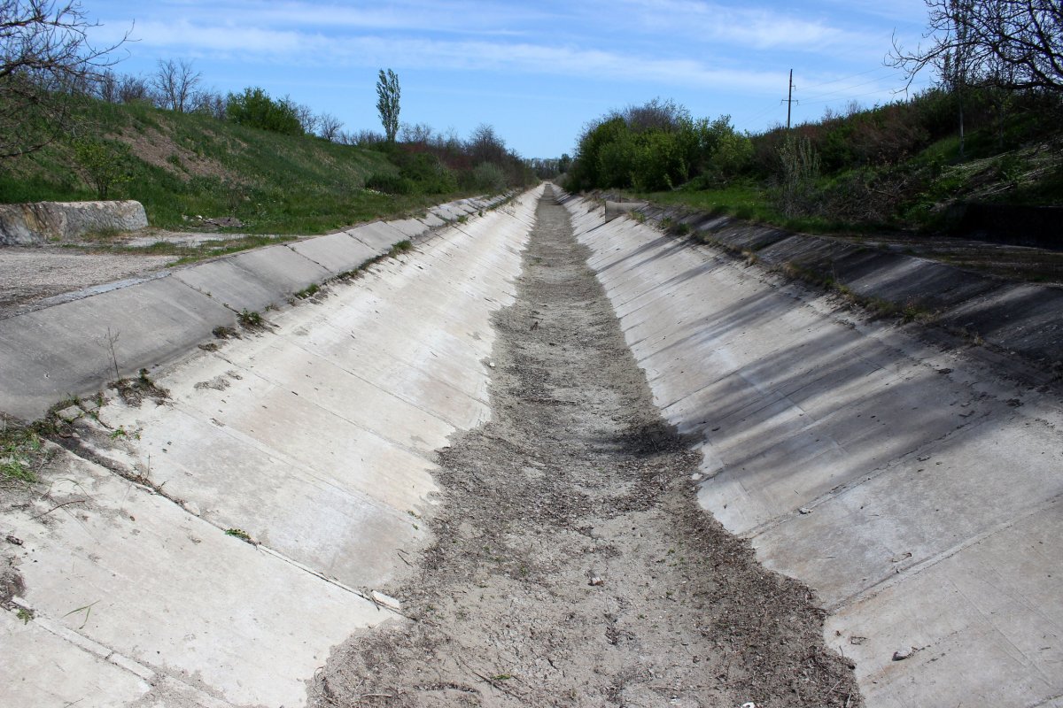 Dry North Crimea Canal after Crimea annexation
