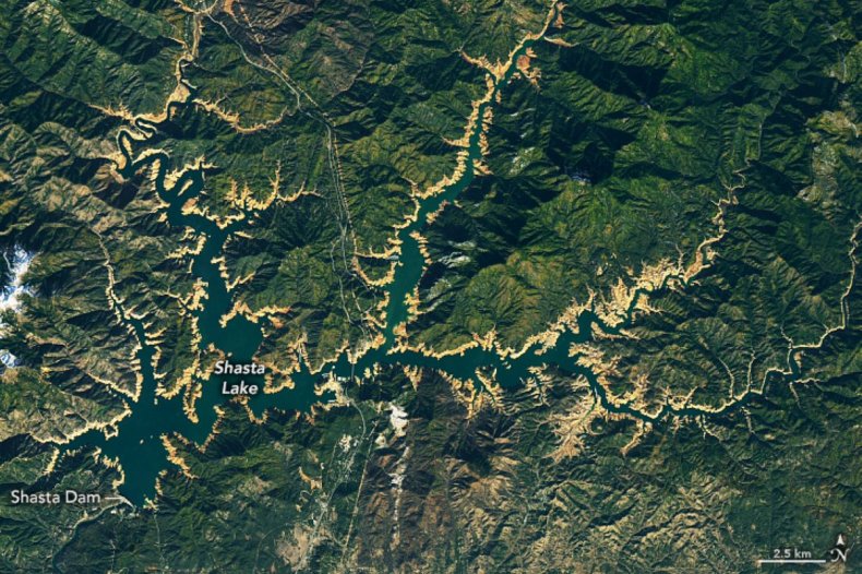 Lac Shasta d'en haut