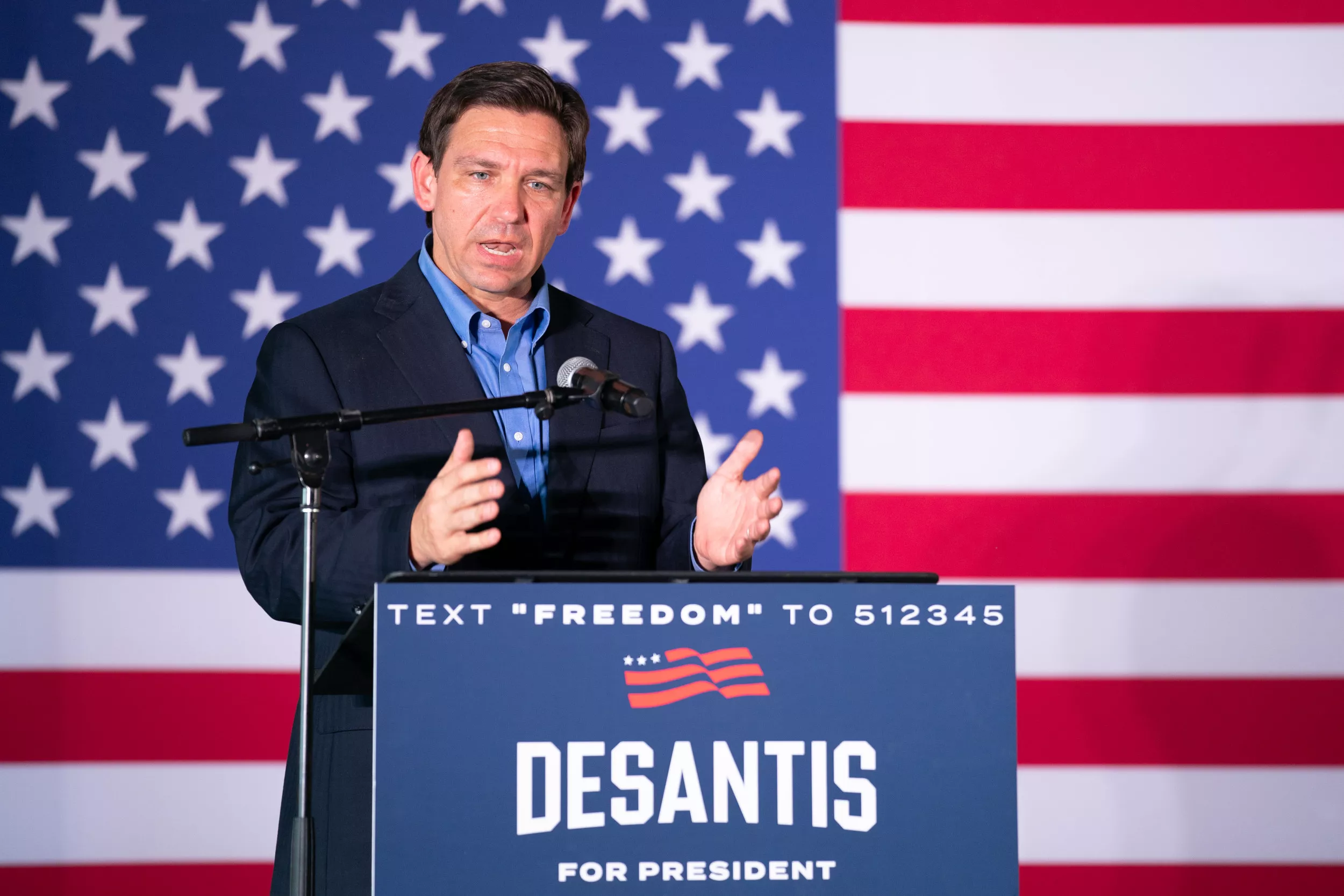 Could Ron DeSantis Face Kidnapping Charges Amid Bitter Gavin Newsom Feud? - Vimarsana News