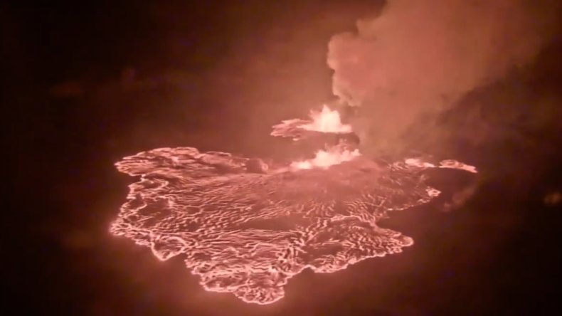 Timelapse Video Shows Lava Eruption 