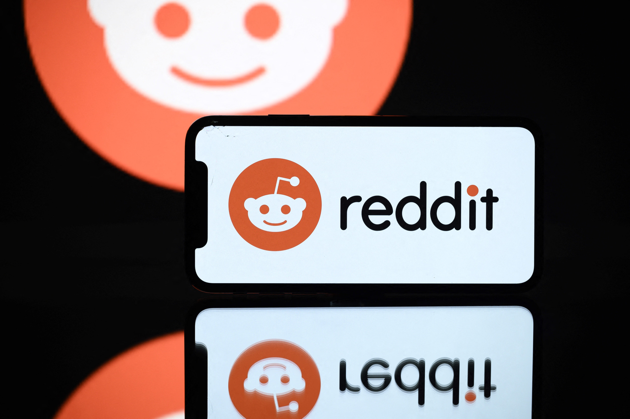 What Is the Reddit Blackout? June 12 Protest Explained