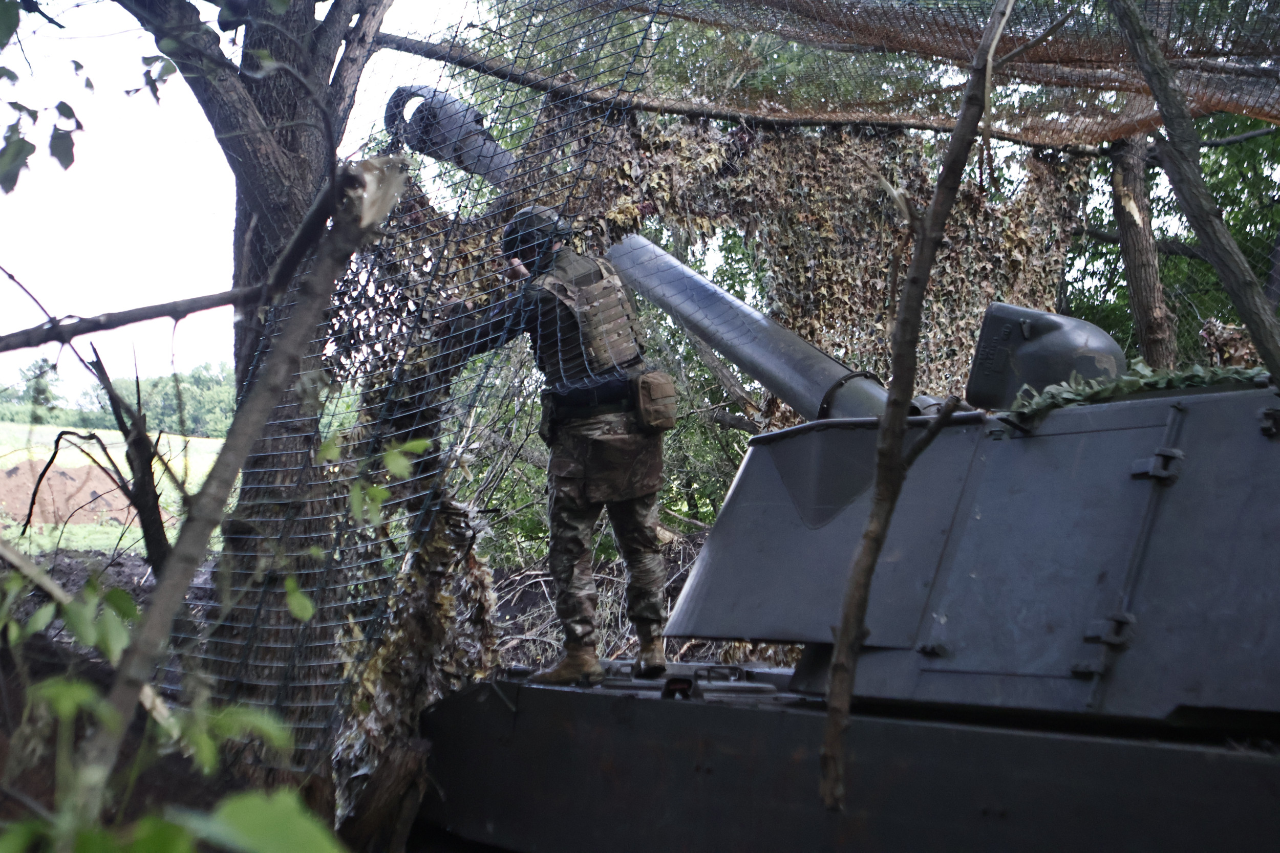 Ukraine's Counteroffensive Pushes in Three Directions–Kyiv