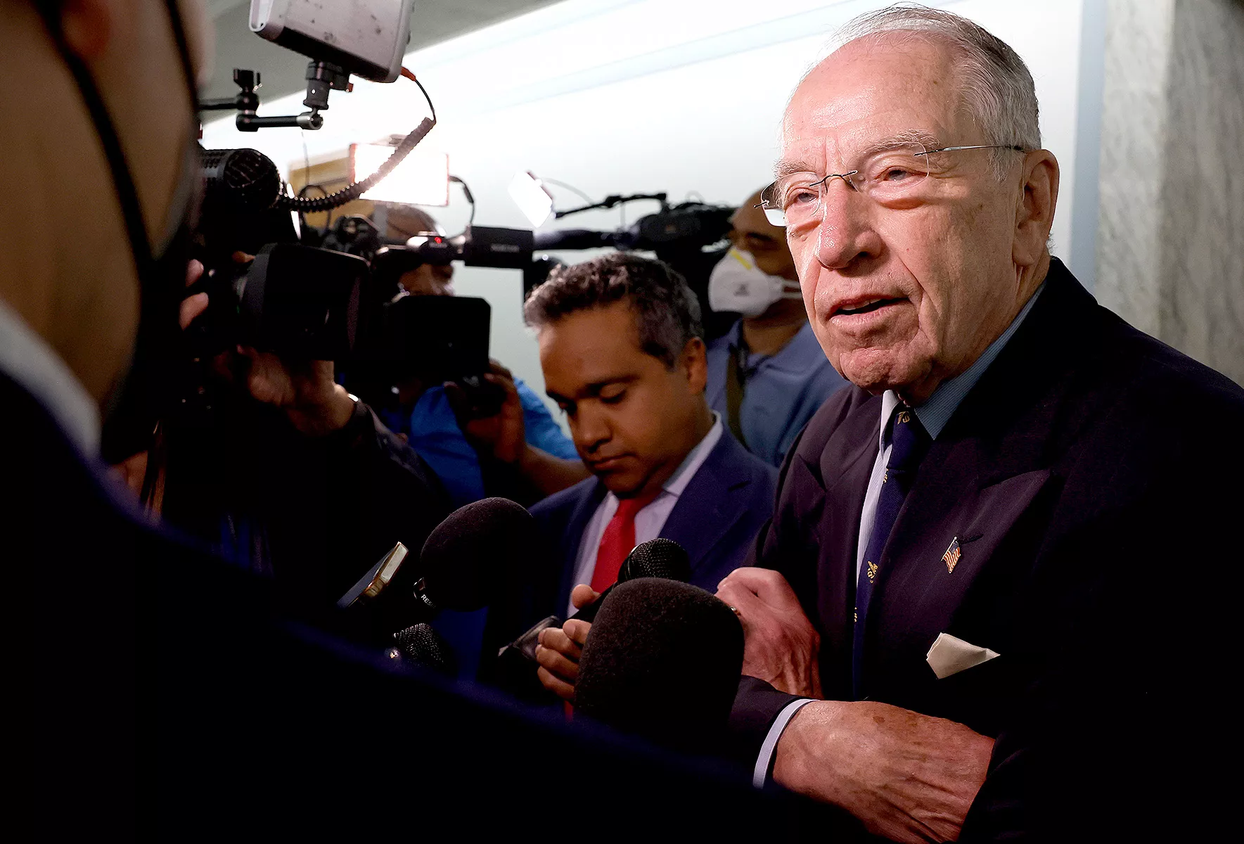 Chuck Grassley Wants Donald Trump's Approval on Biden Probe - Vimarsana News
