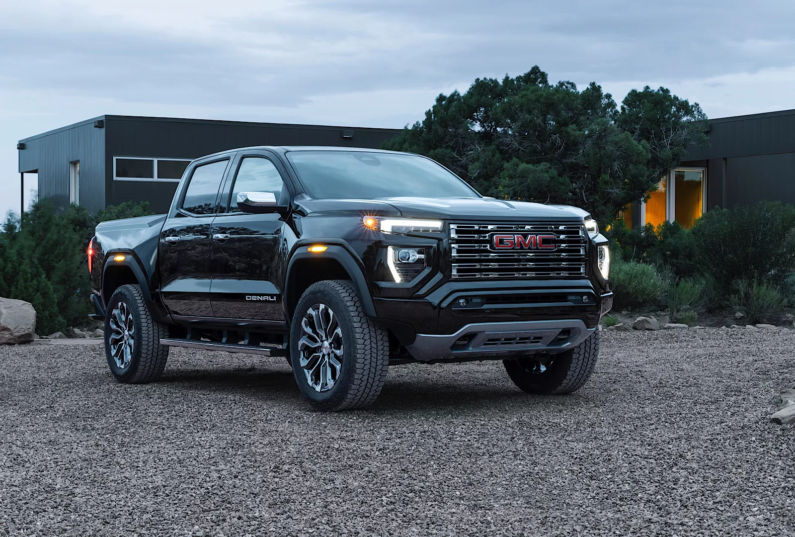 2023 GMC Canyon Review: Updated, Upgraded and Impressive - Vimarsana News