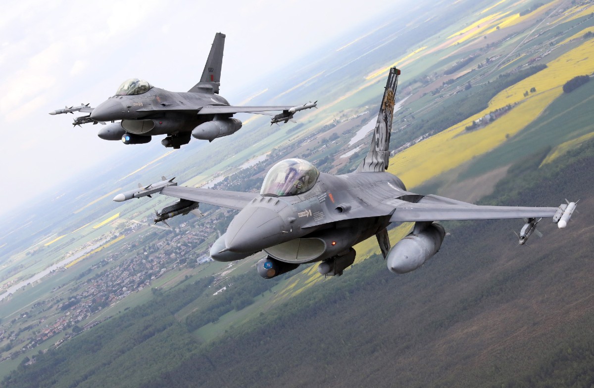 Ukraines F 16 Fighter Jet Hopes May Rest On This Country