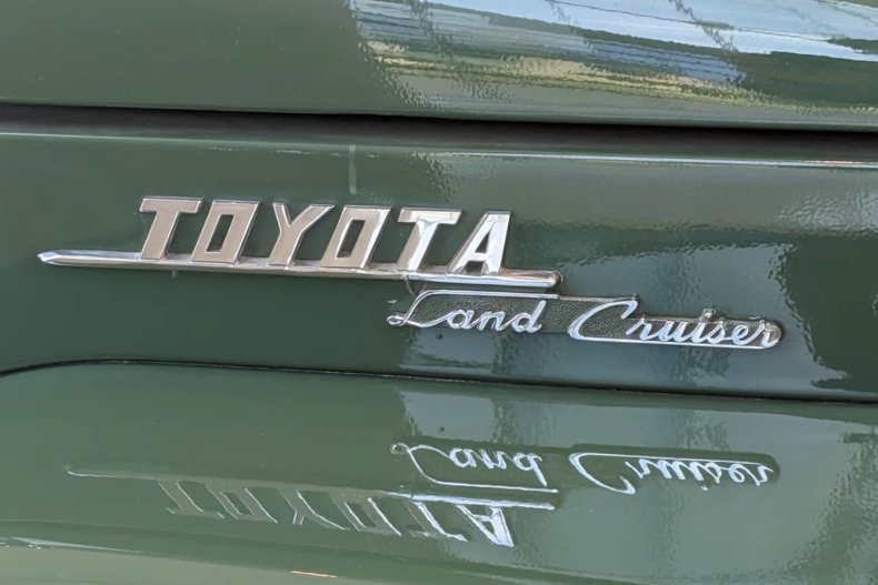 Toyota Land Cruiser teaser