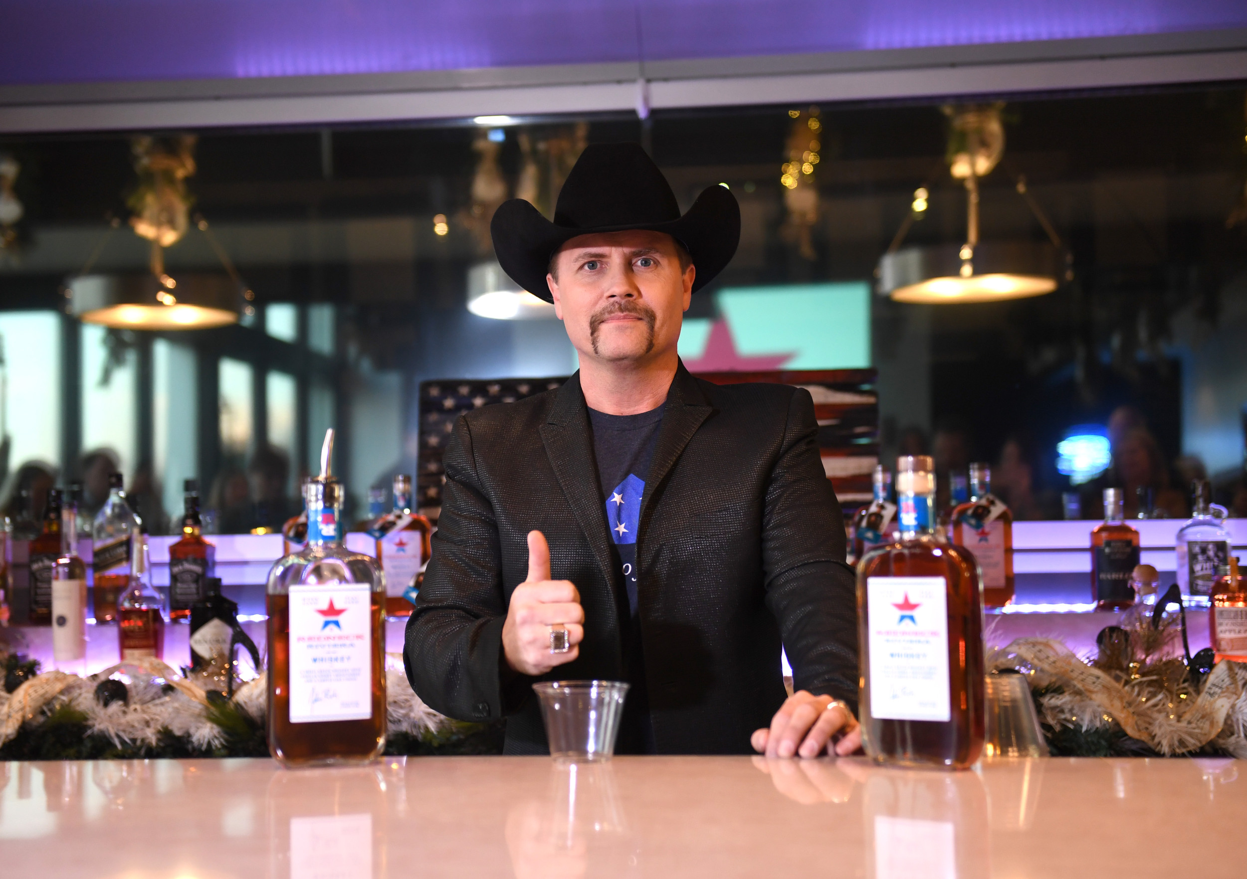 John Rich suscite un débat sur les vaccins et l'autisme - ReelNouvelles