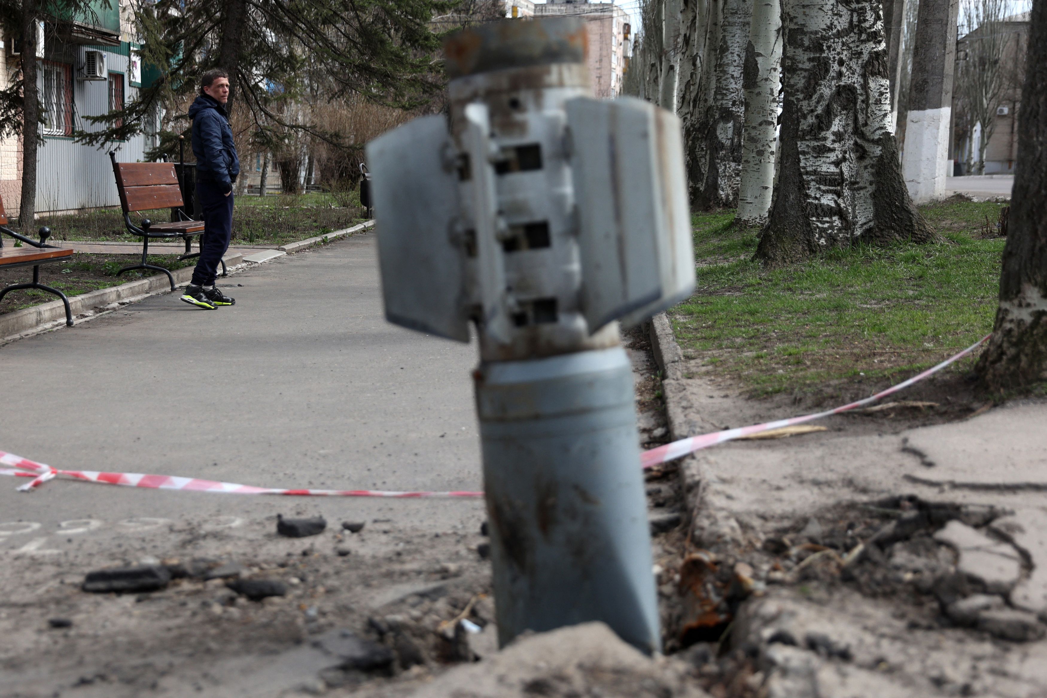 What Are Cluster Munitions? U.S. May Give Ukraine Controversial Weapons ...