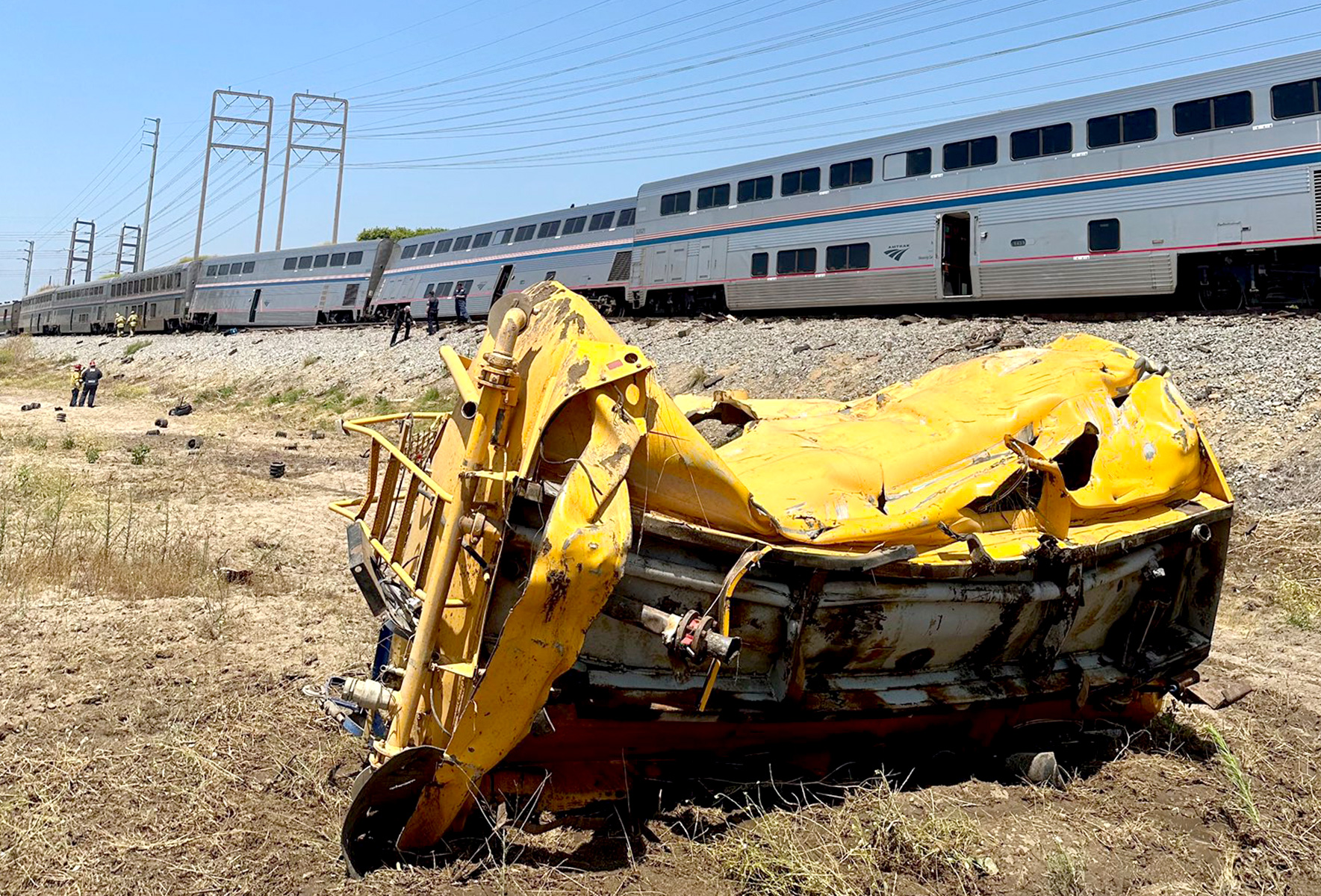 Amtrak Derailment Video Shows 'Severe Damage' Caused by California ...