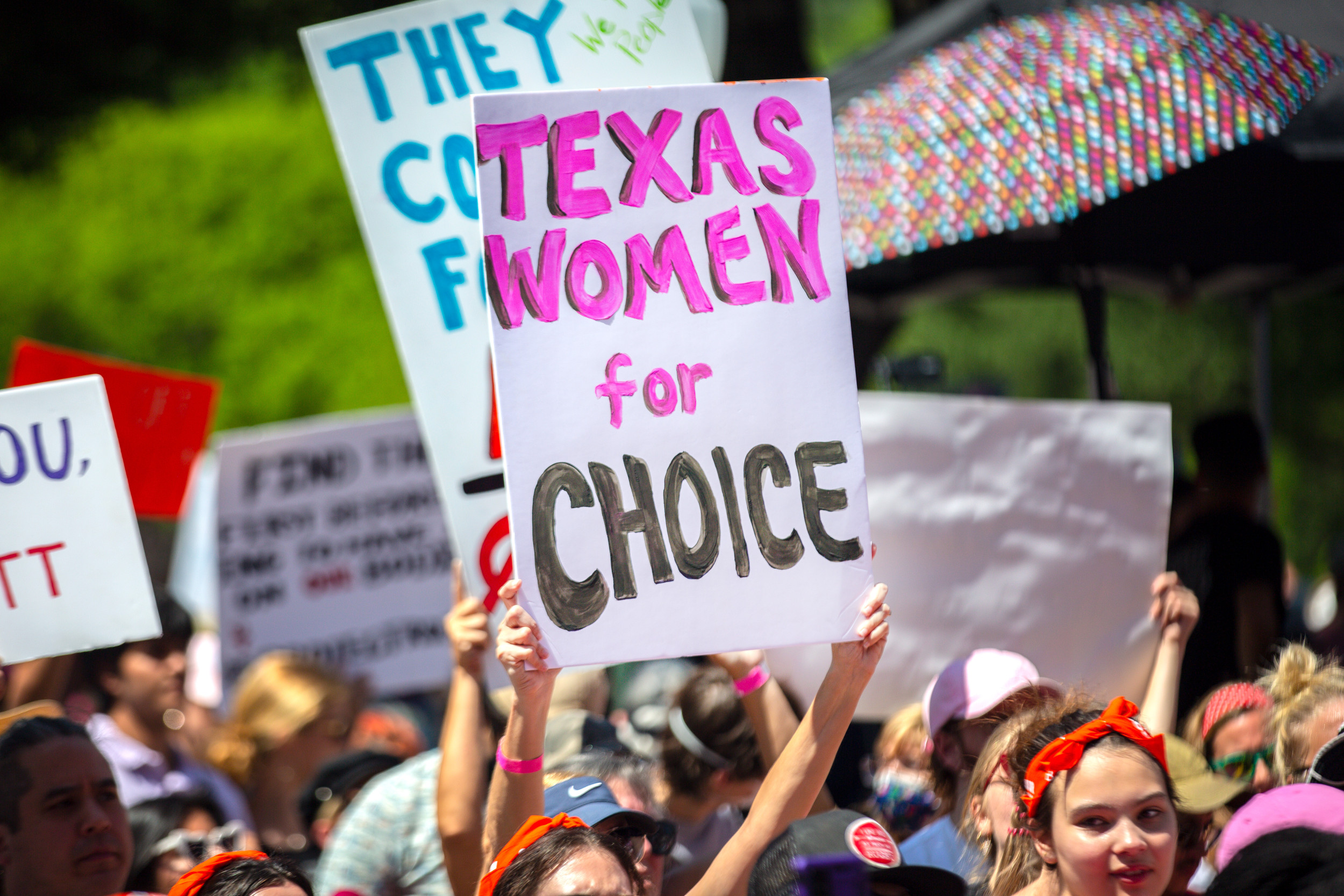 Texas saw spike in number of babies born after abortion ban, study says