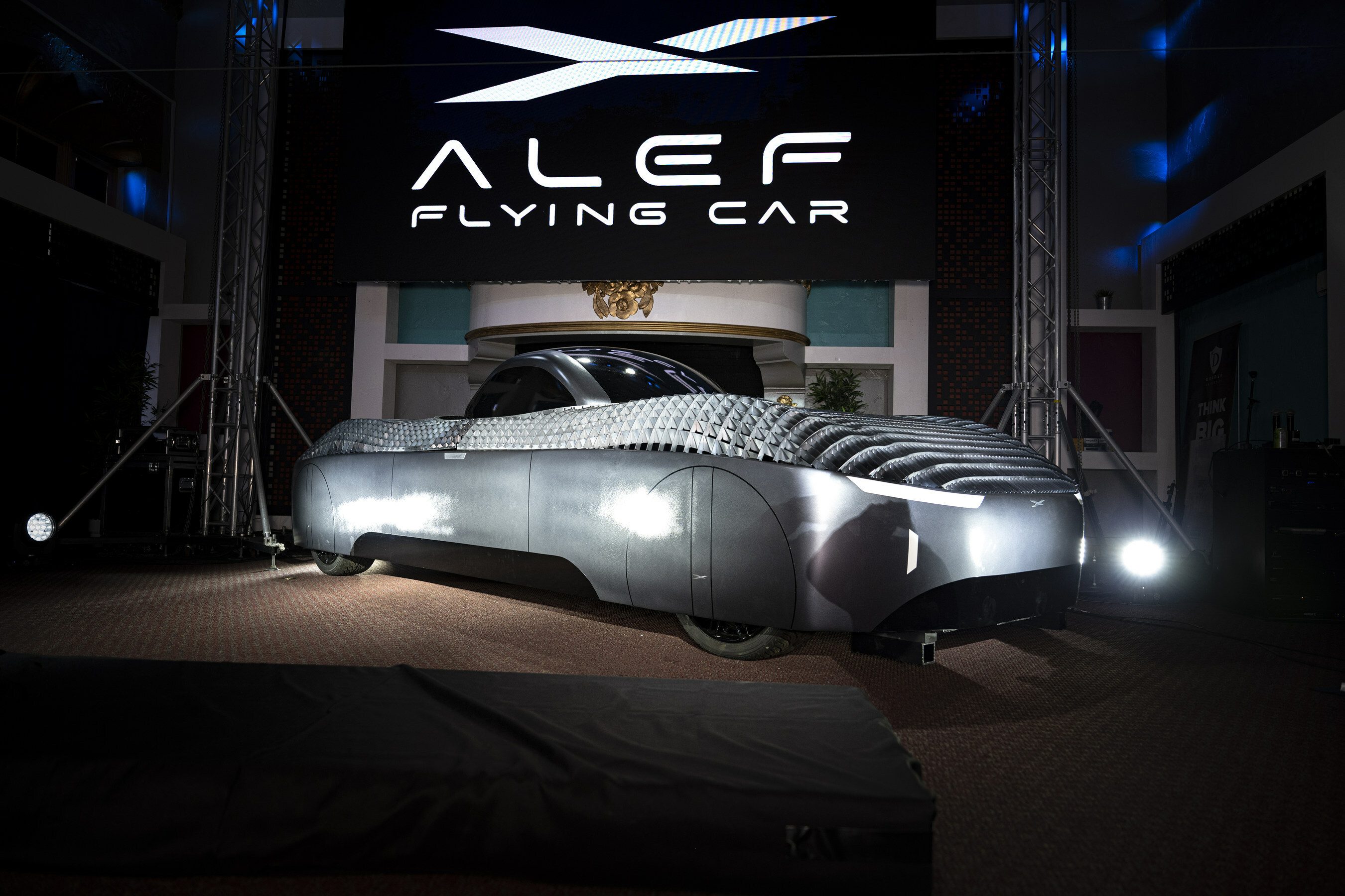 Alef Flying Car Video Reveals How $300,000 Vehicle Actually Works ...