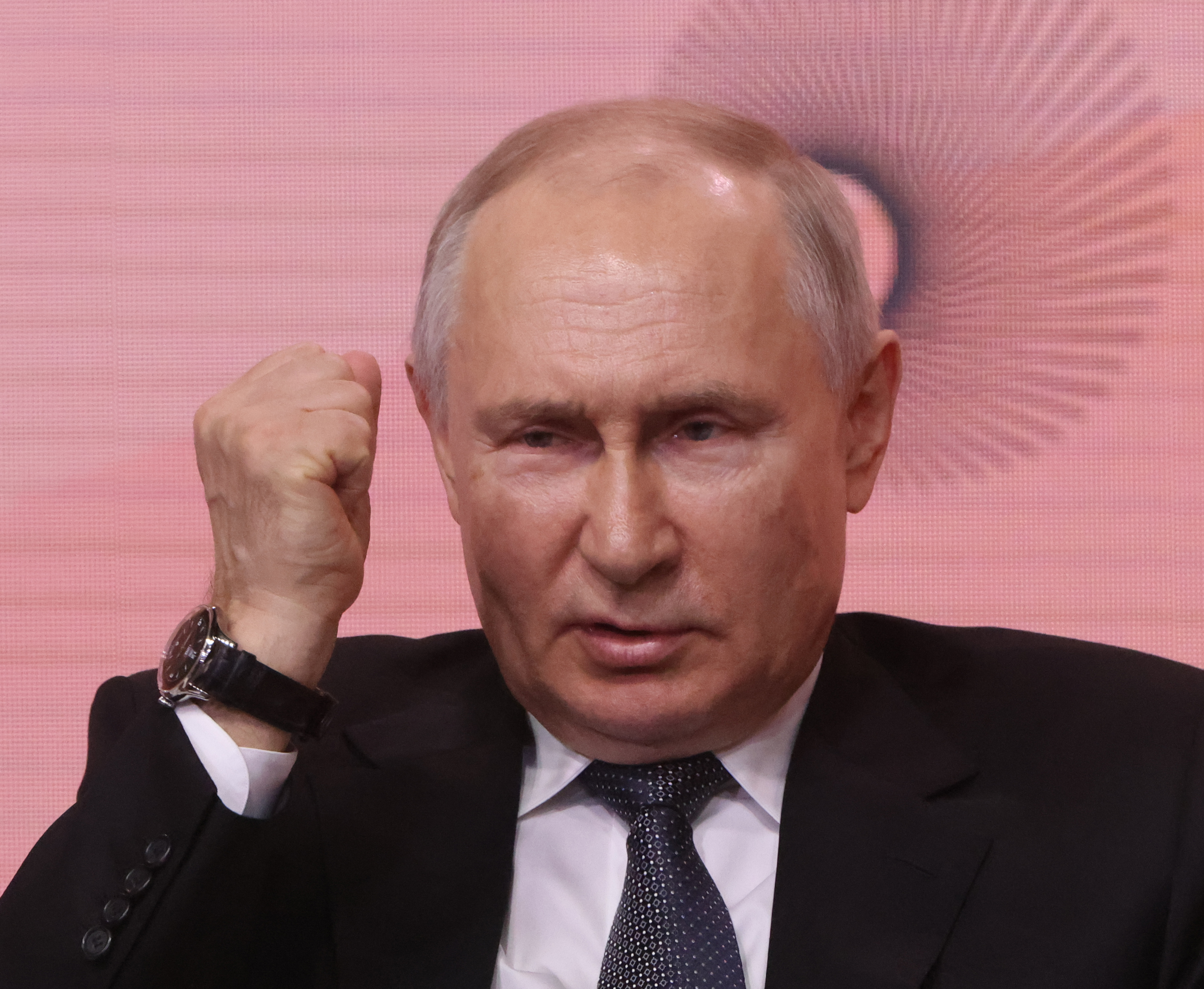 Only 30% of FSB Would Back Putin if Another Mutiny Happens—Exiled Oligarch