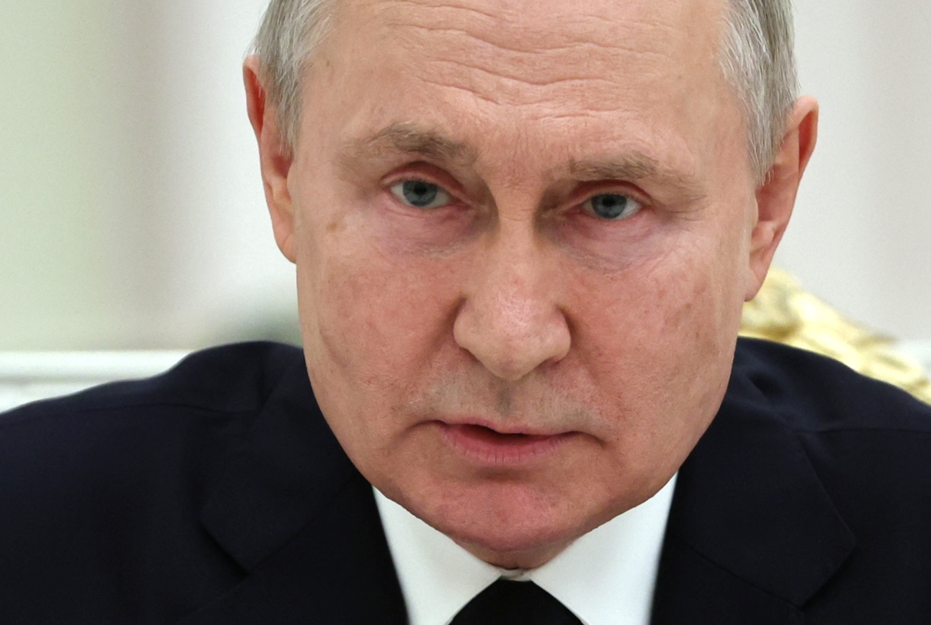 Putin Has 'Only One Real Red Line' That Can't Be Crossed—Exiled Oligarch