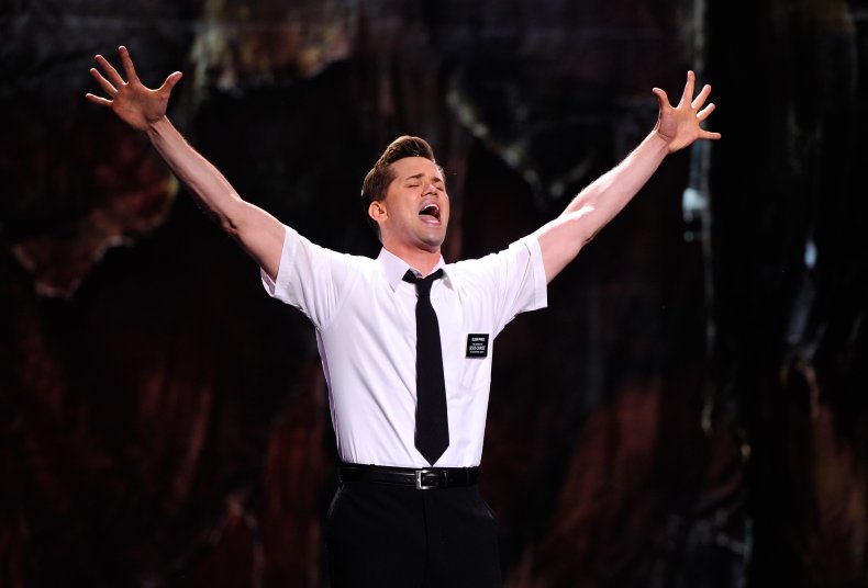 Andrew Rannells Navigates Adulting in ‘Uncle of