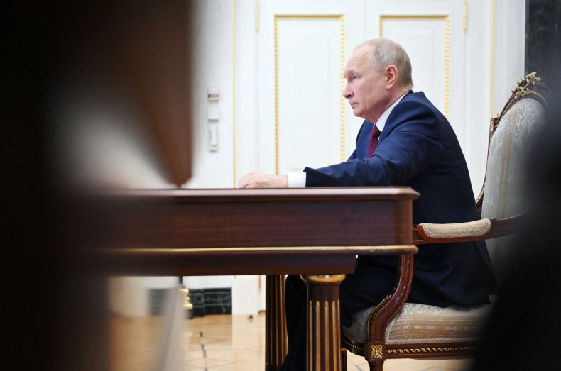 Kremlin May Be Trying to 'Calm' Troops
