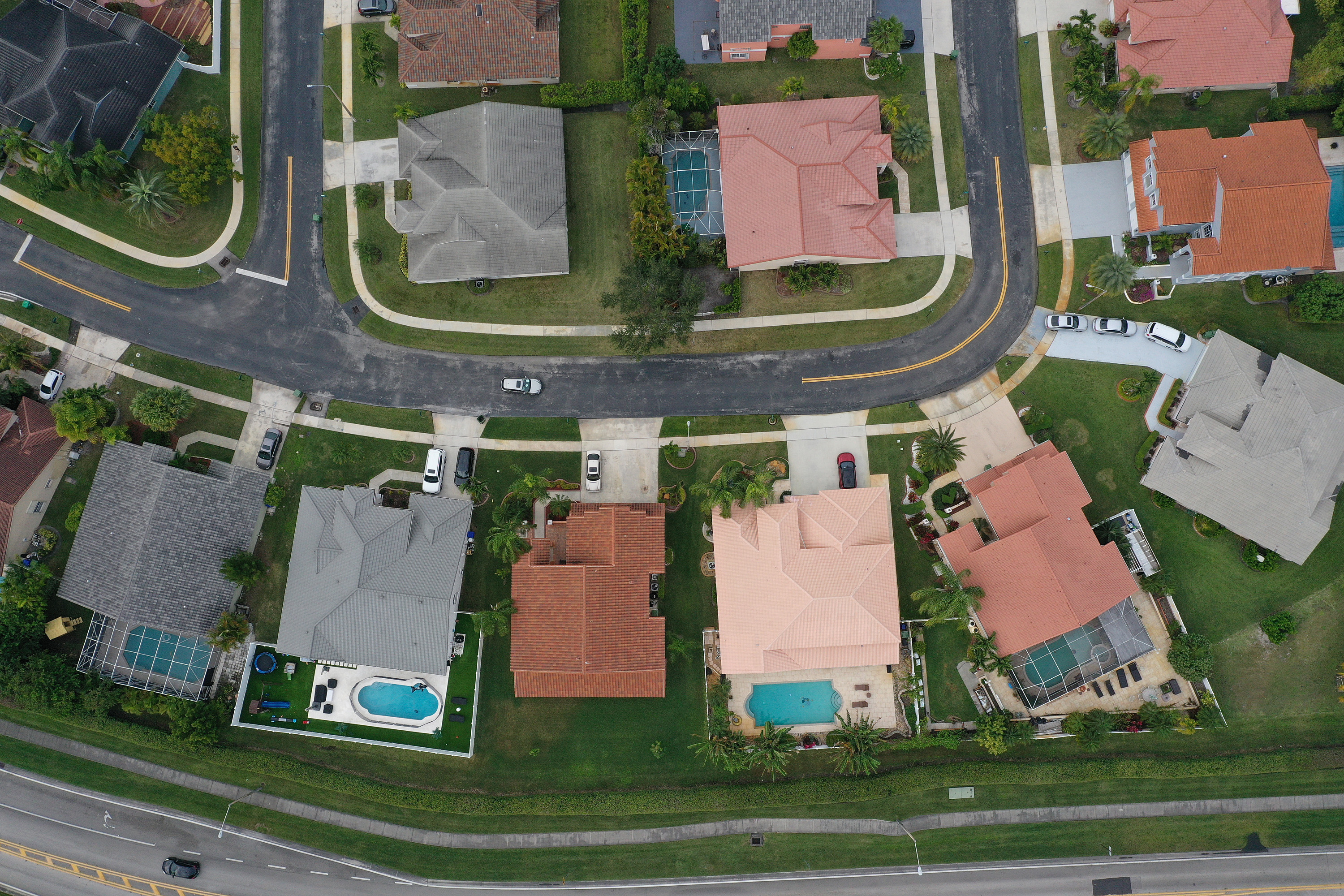 Florida Housing Market Rocked by Insurance Crisis, Inflation Woes