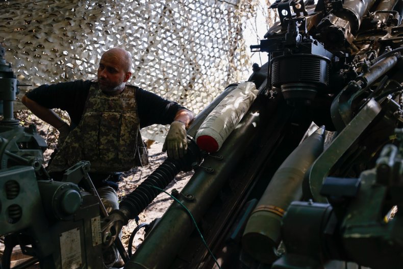 A Ukrainian gun crew near Bakhmut