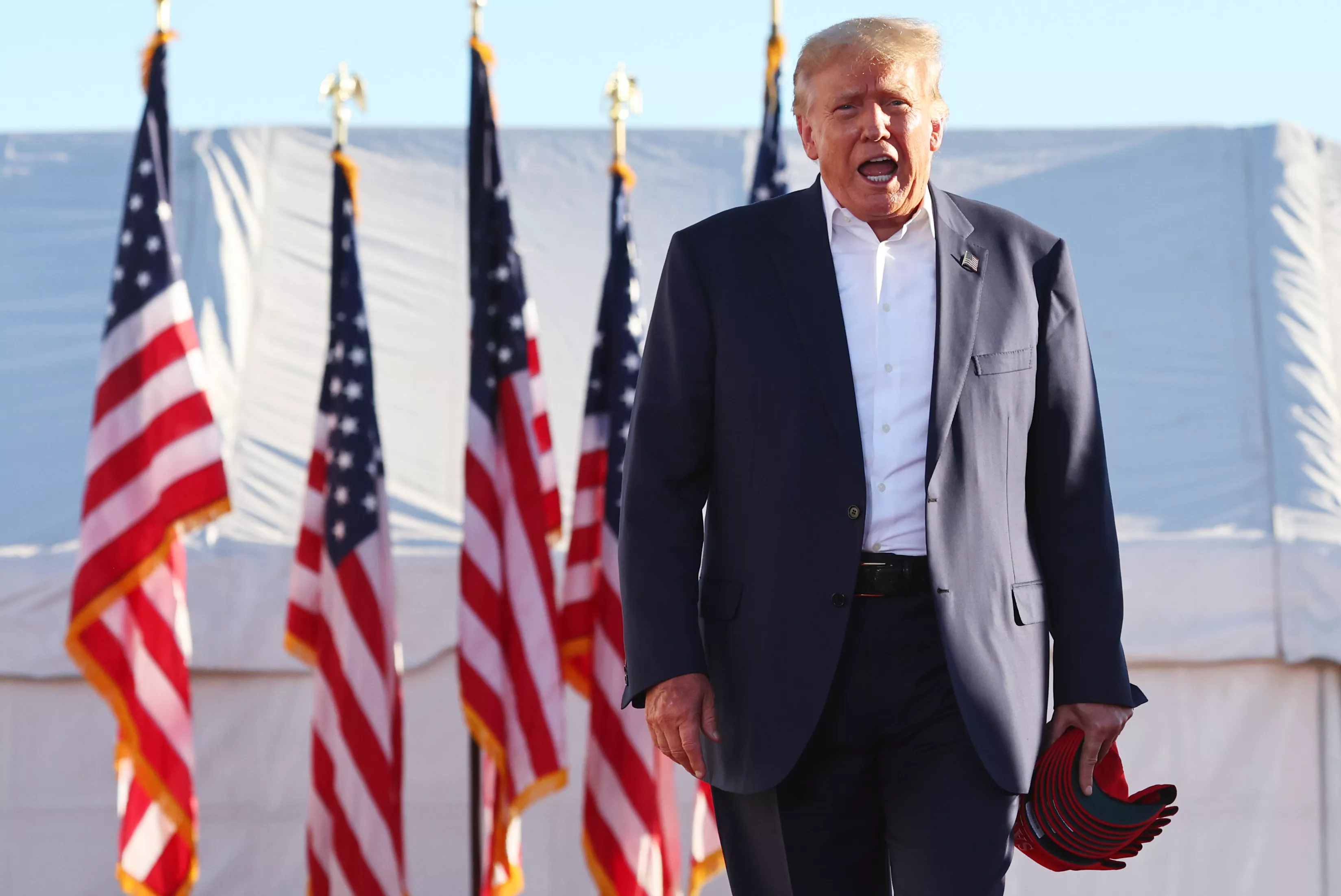 Arizona Republican Jim Lamon Turns on Trump, Bankrolls Campaign to Stop Him - Vimarsana News