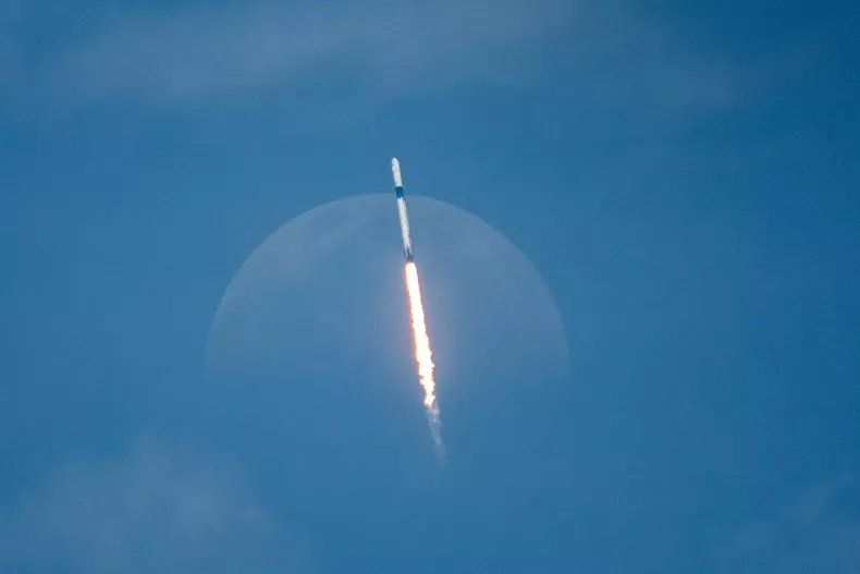 Innosphere Rockets Rocket Punches Hole in Ionosphere | QRZ Forums