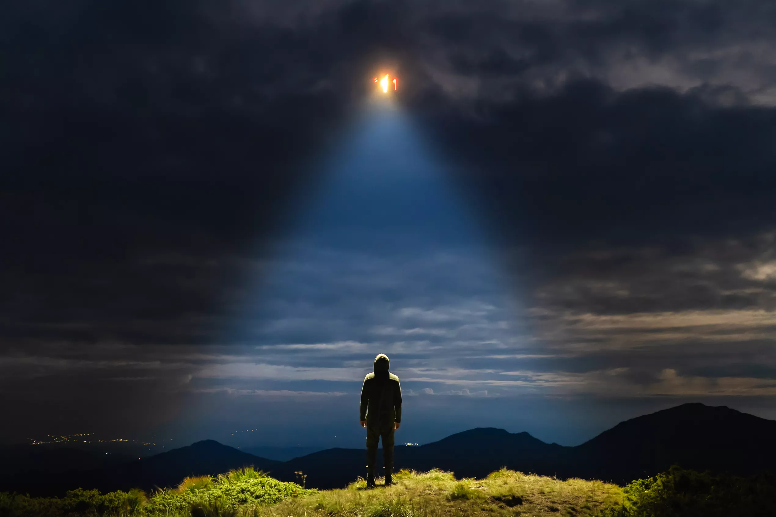 What One UFO Hearing Witness Hopes to Achieve With Congressional Testimony - Vimarsana News