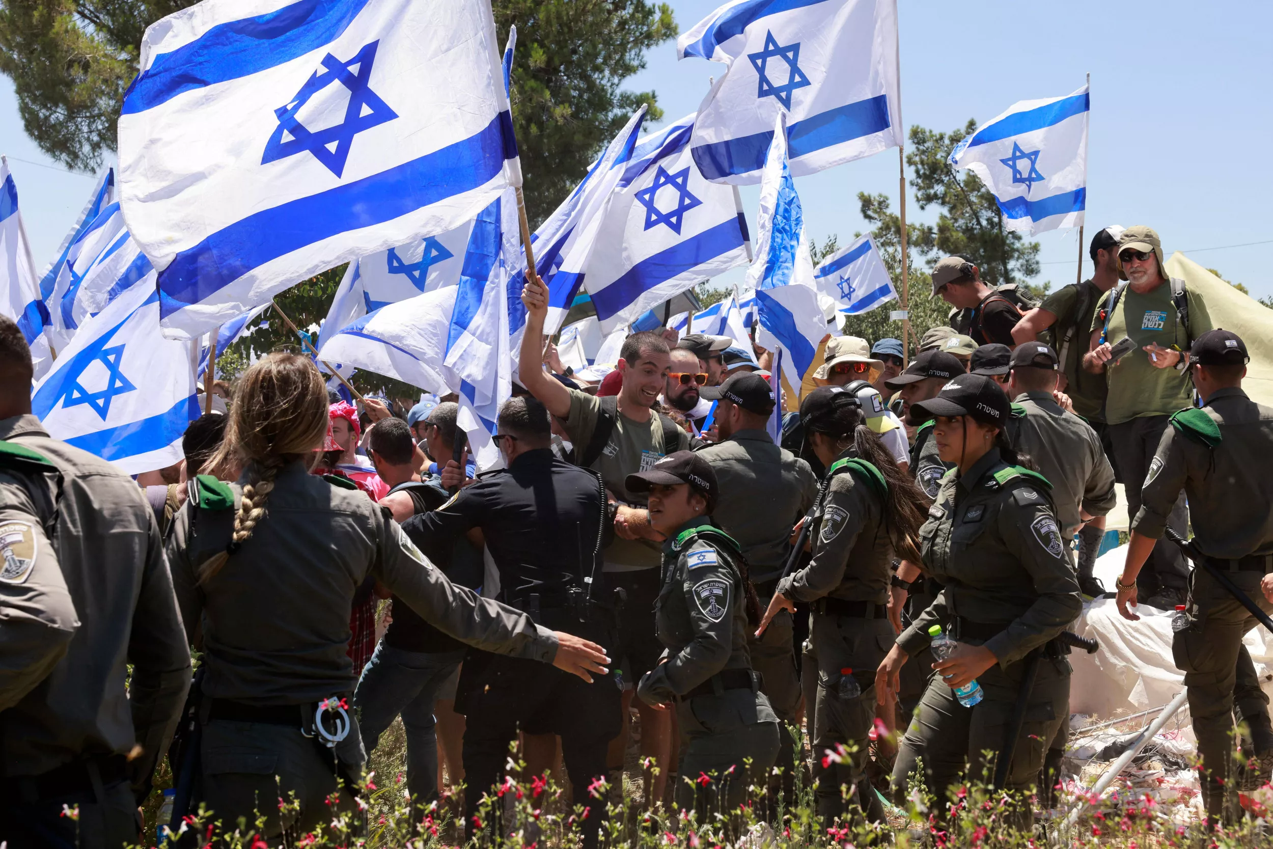Israel Protests Explained—Why Millions Fear Nation Is Becoming Dictatorship - Vimarsana News