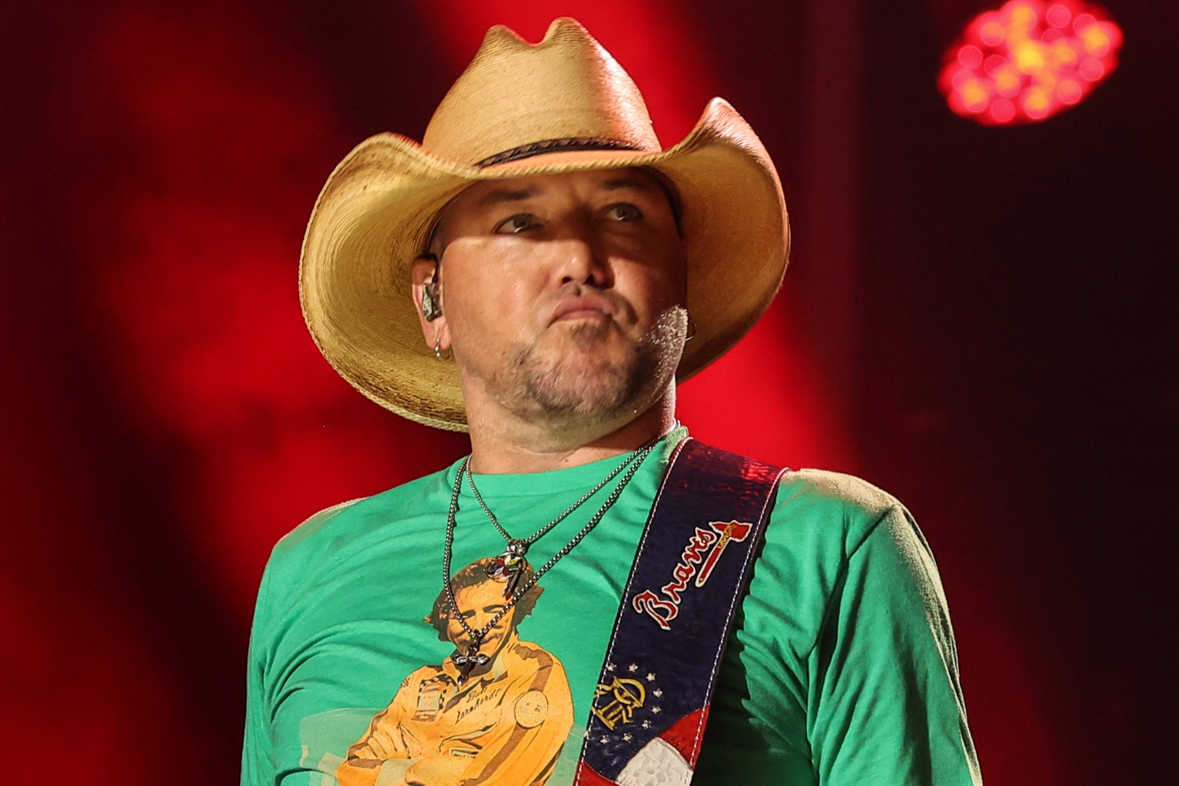 Jason Aldean - Highway Desperado Lyrics and Tracklist