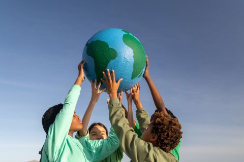 Fighting Climate Change With Hope HOMEPAGE/LEAD