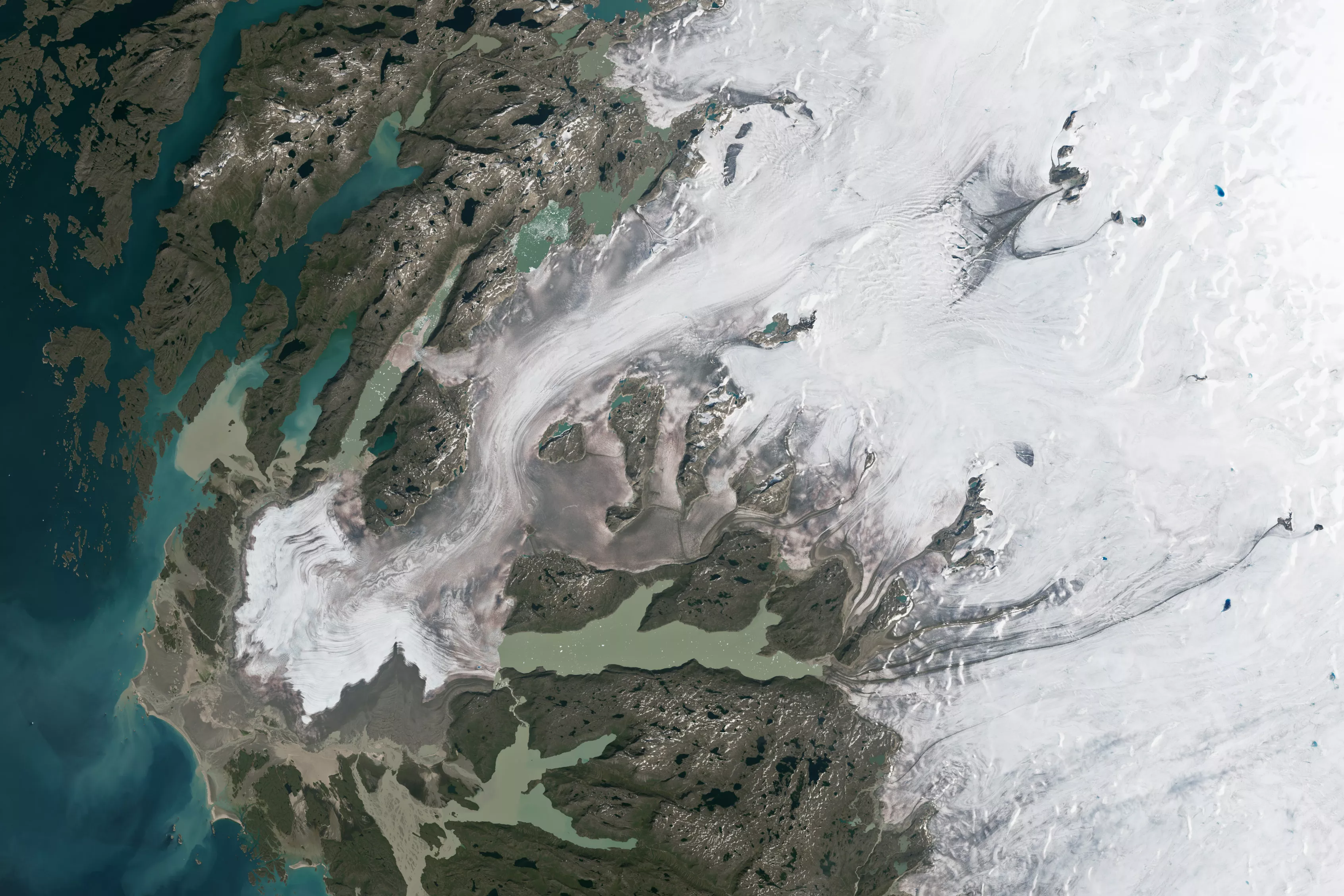 Before and After Pictures Show Greenland's Ice After Hottest Month Ever - Vimarsana News