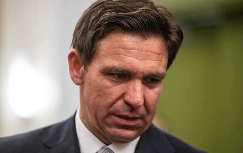 Reporter Confronts DeSantis