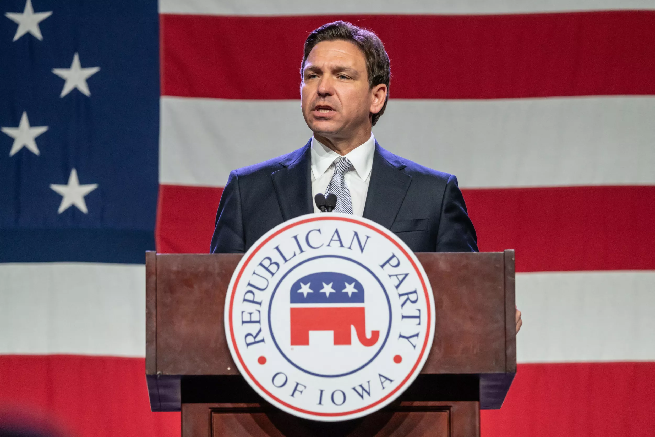 Ron DeSantis' War on Woke is Turning Off Republicans - Vimarsana News